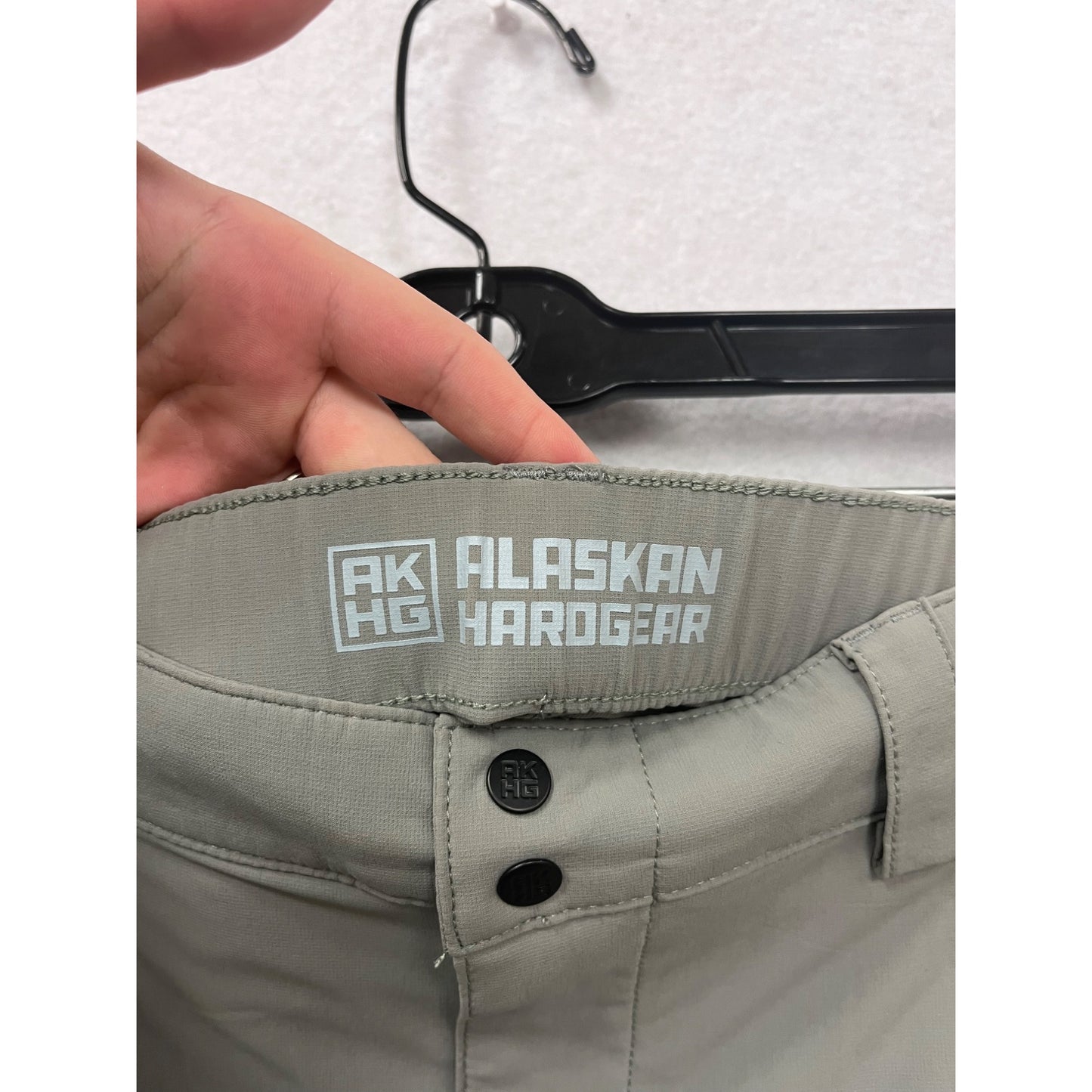 Mens New 44 Alaskan Hardgear Shorts With Zippered Pocket & Durable Water-Resistant Design #8030
