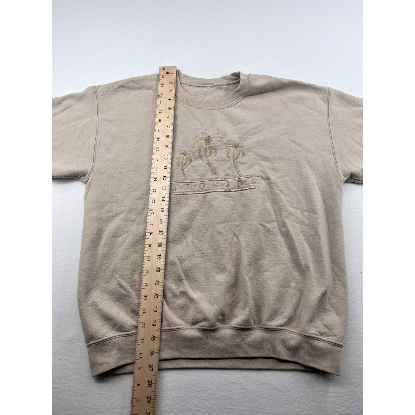 Vintage Florida Palm Tree Beige Crewneck Sweatshirt #6215