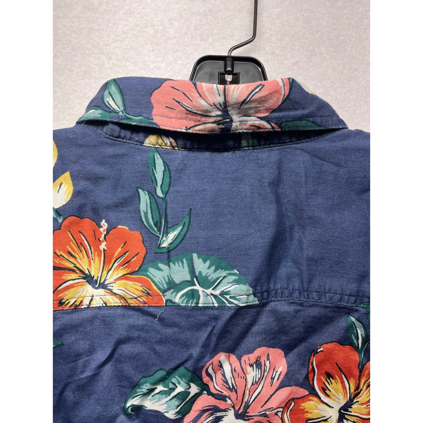 Men’s American Eagle Tropical Button-Up Resort Shirt #2774