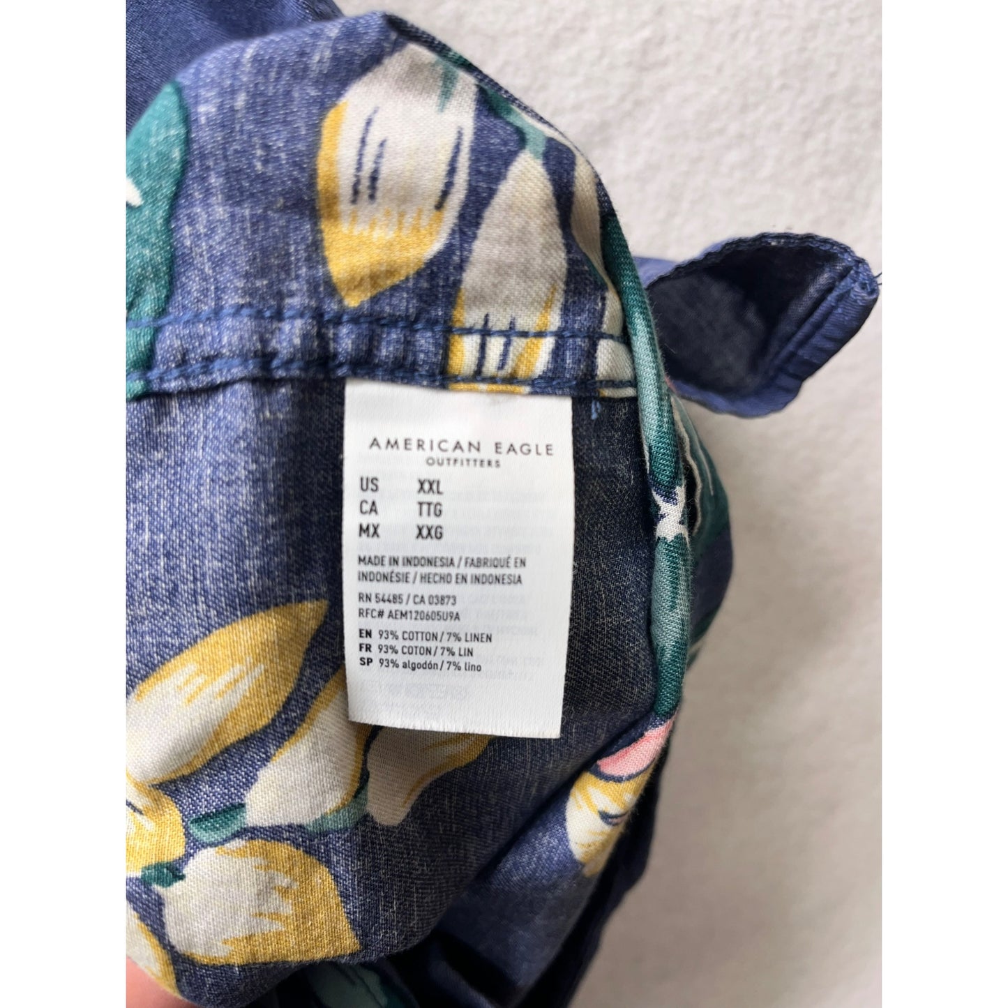 Men’s American Eagle Tropical Button-Up Resort Shirt #2774
