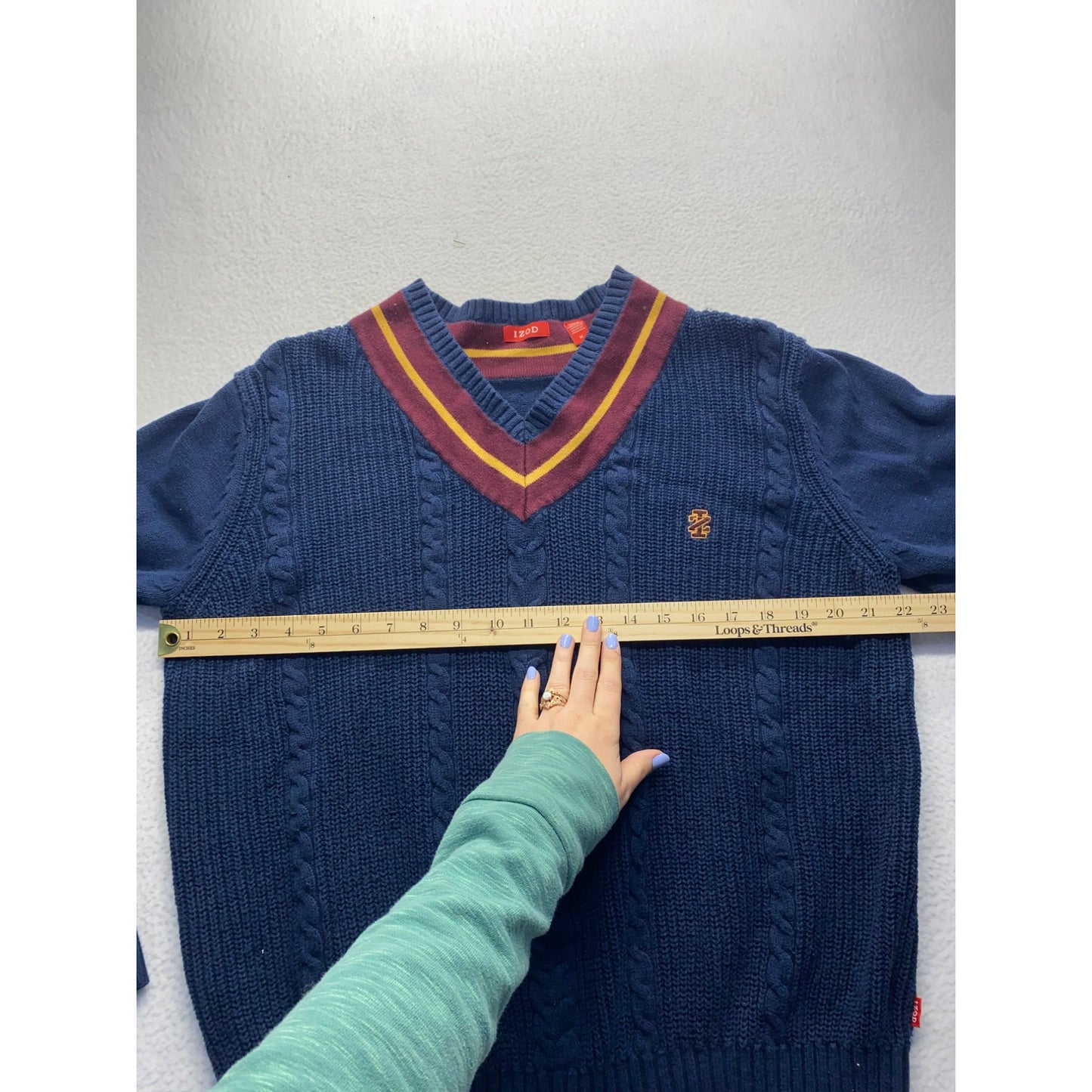 Men’s Izod tennis style sweater #5172