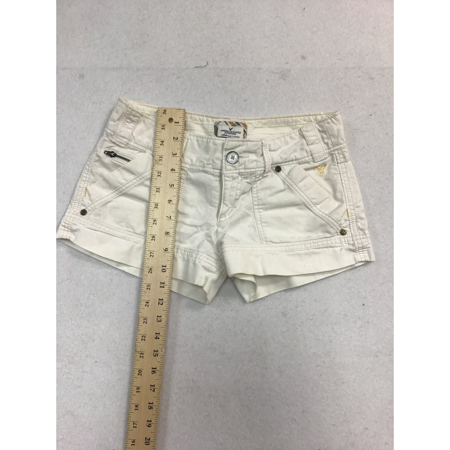 Flattering women shorts