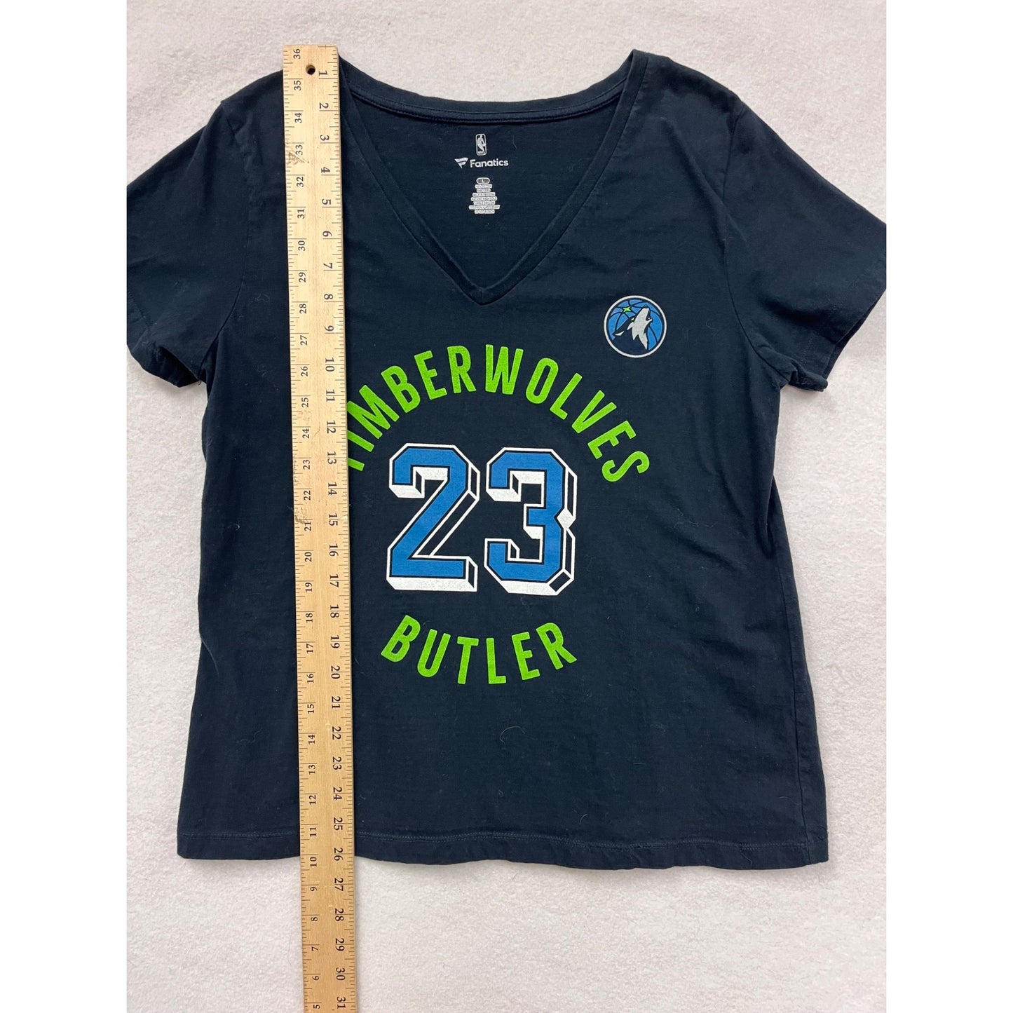 Minnesota Timberwolves Jimmy Butler Womens Large V-Neck T-Shirt #6353