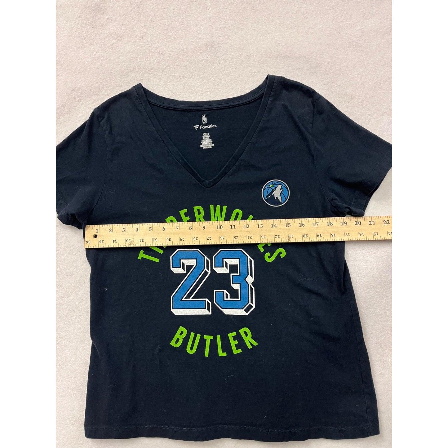 Minnesota Timberwolves Jimmy Butler Womens Large V-Neck T-Shirt #6353