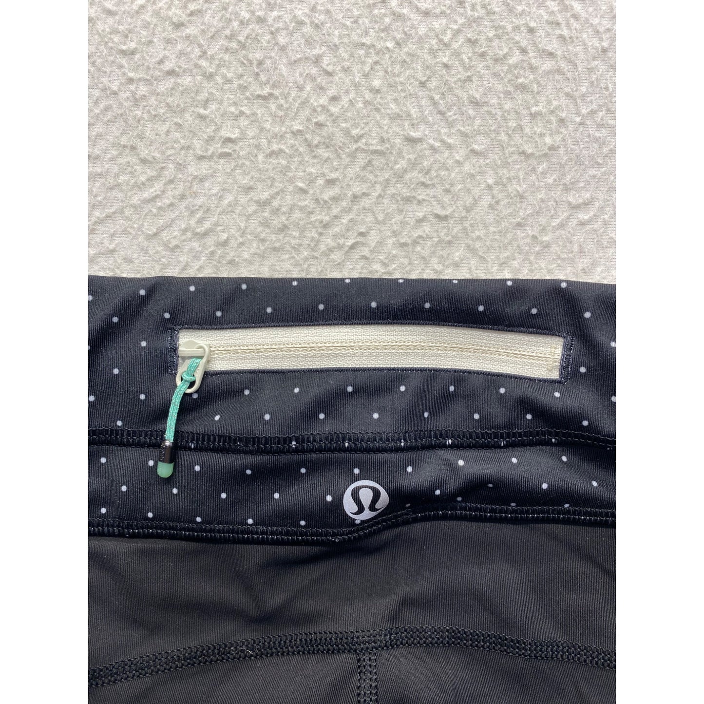 Lululemon Black Crop Yoga Pants With Polka Dot Waistband #7352