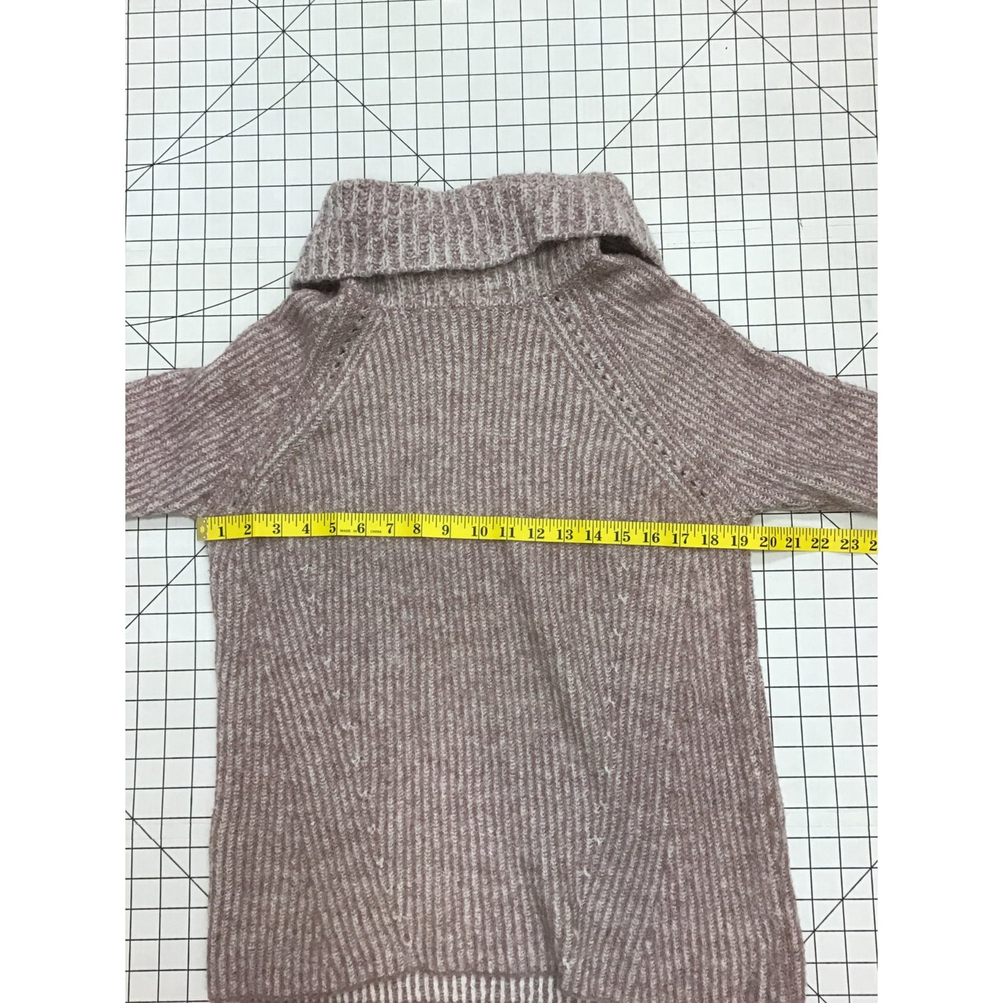 Women’s Cashmere Turtleneck Sweater