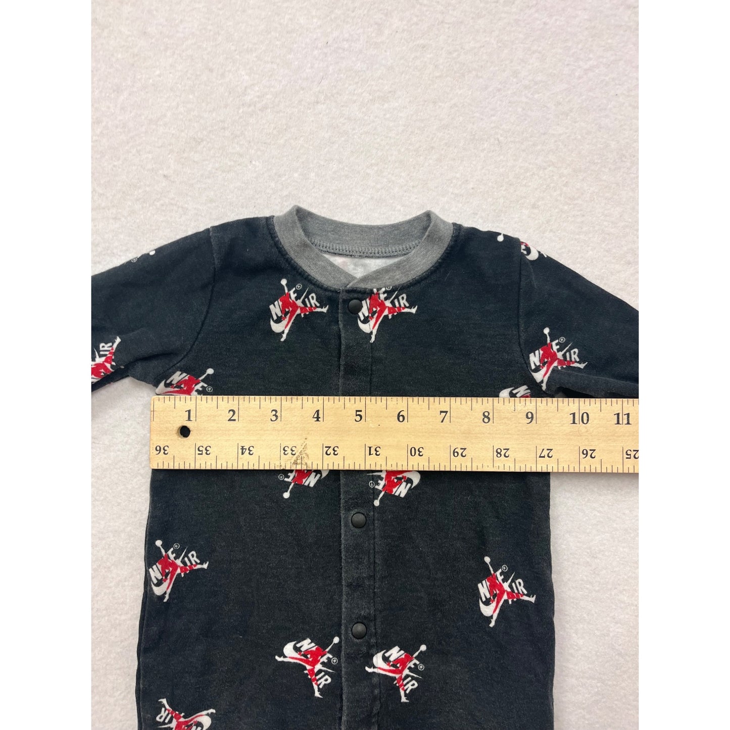 Nike Jordan Baby Footed Bodysuit 3/6M Black With Red/White Graphic Design #6563