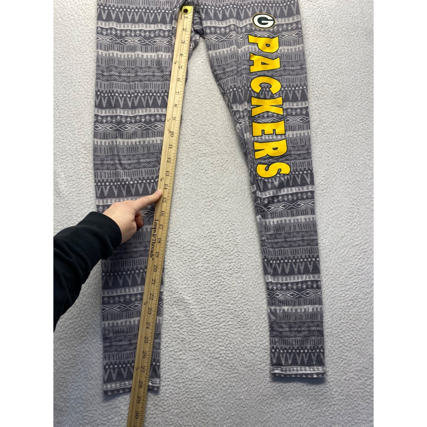 NFL Packers Womens Gray Leggings With Tribal Pattern & Logo #7303