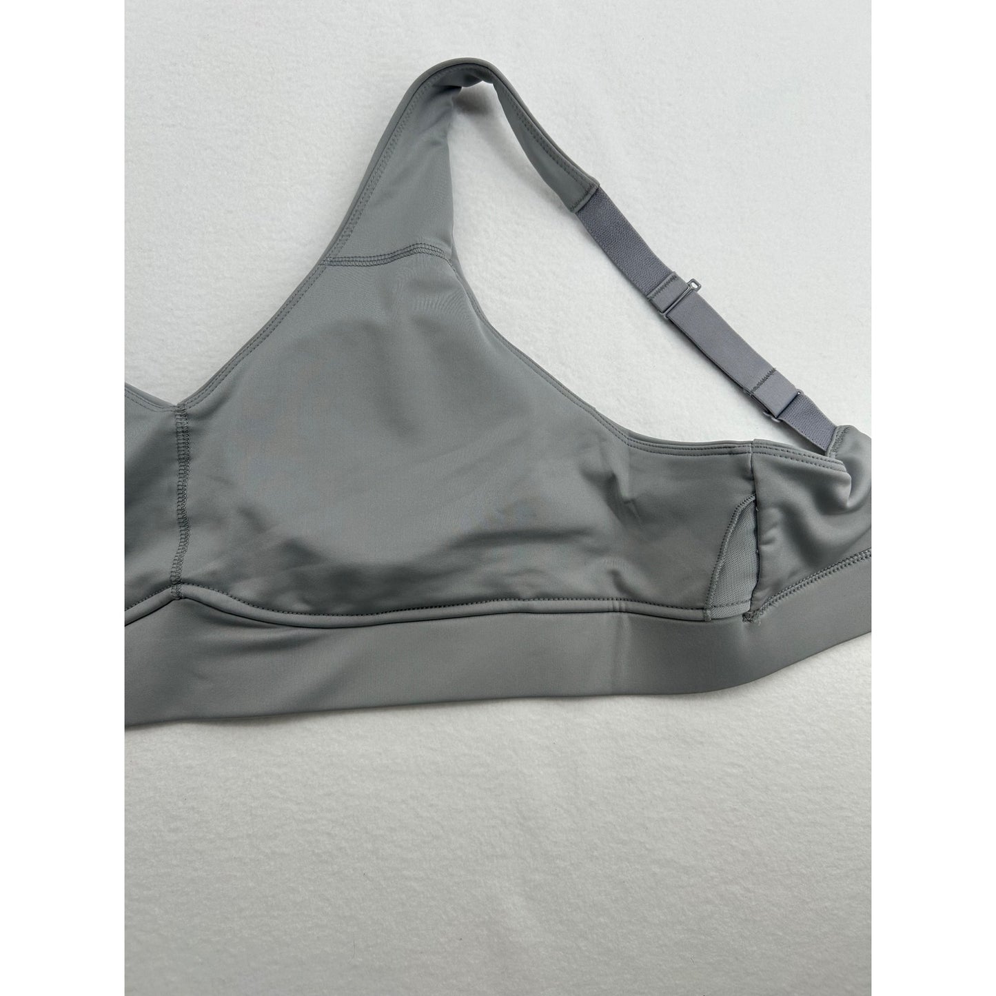 Fabletics Womens Grey Sports Bra With Adjustable Straps & Back Closure XL #6430