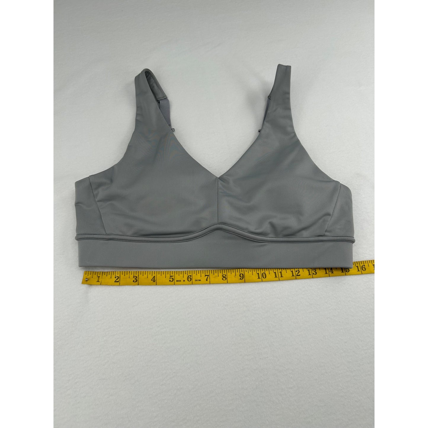 Fabletics Womens Grey Sports Bra With Adjustable Straps & Back Closure XL #6430