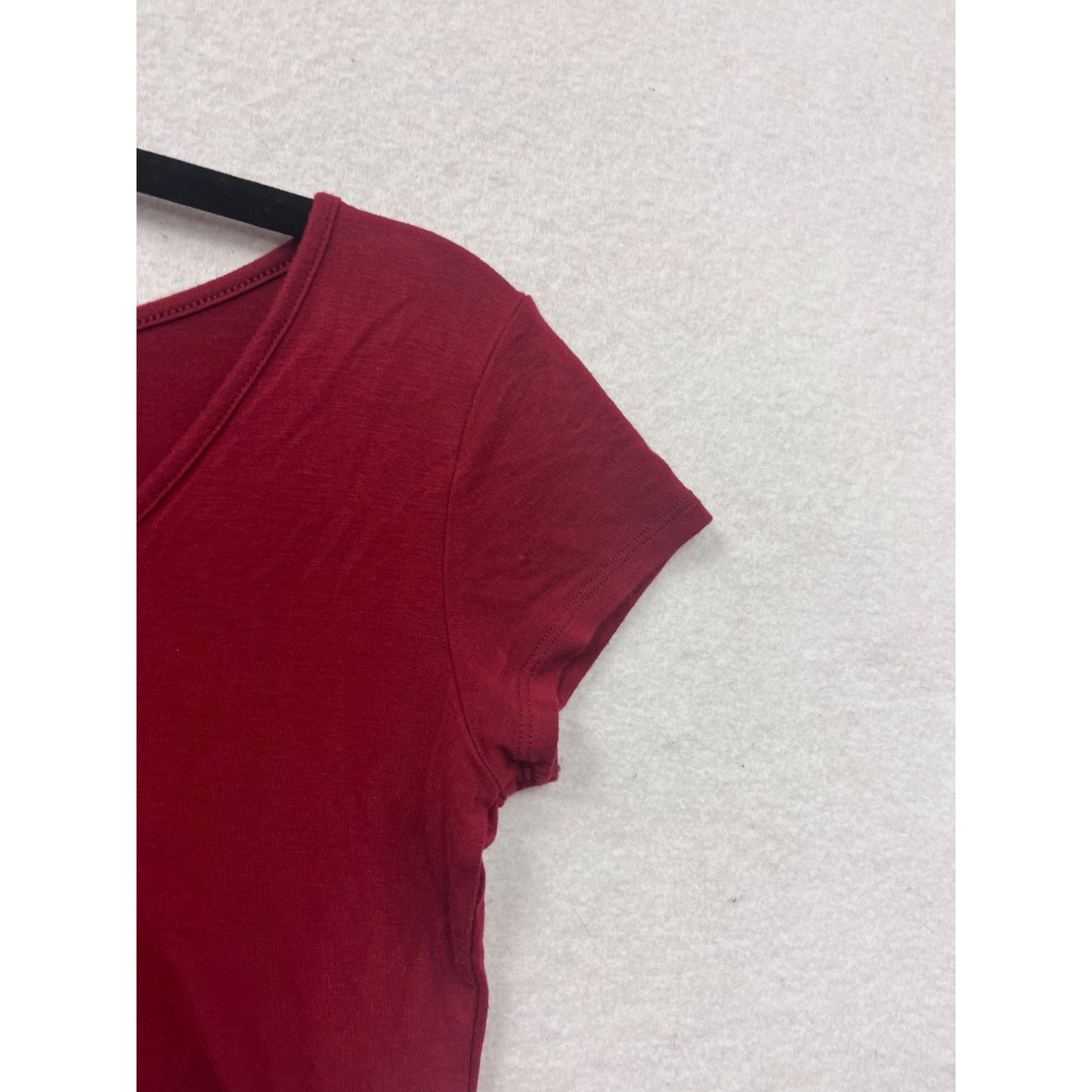 Garage Womens Small Burgundy V-Neck Short Sleeve Crop Top #8414