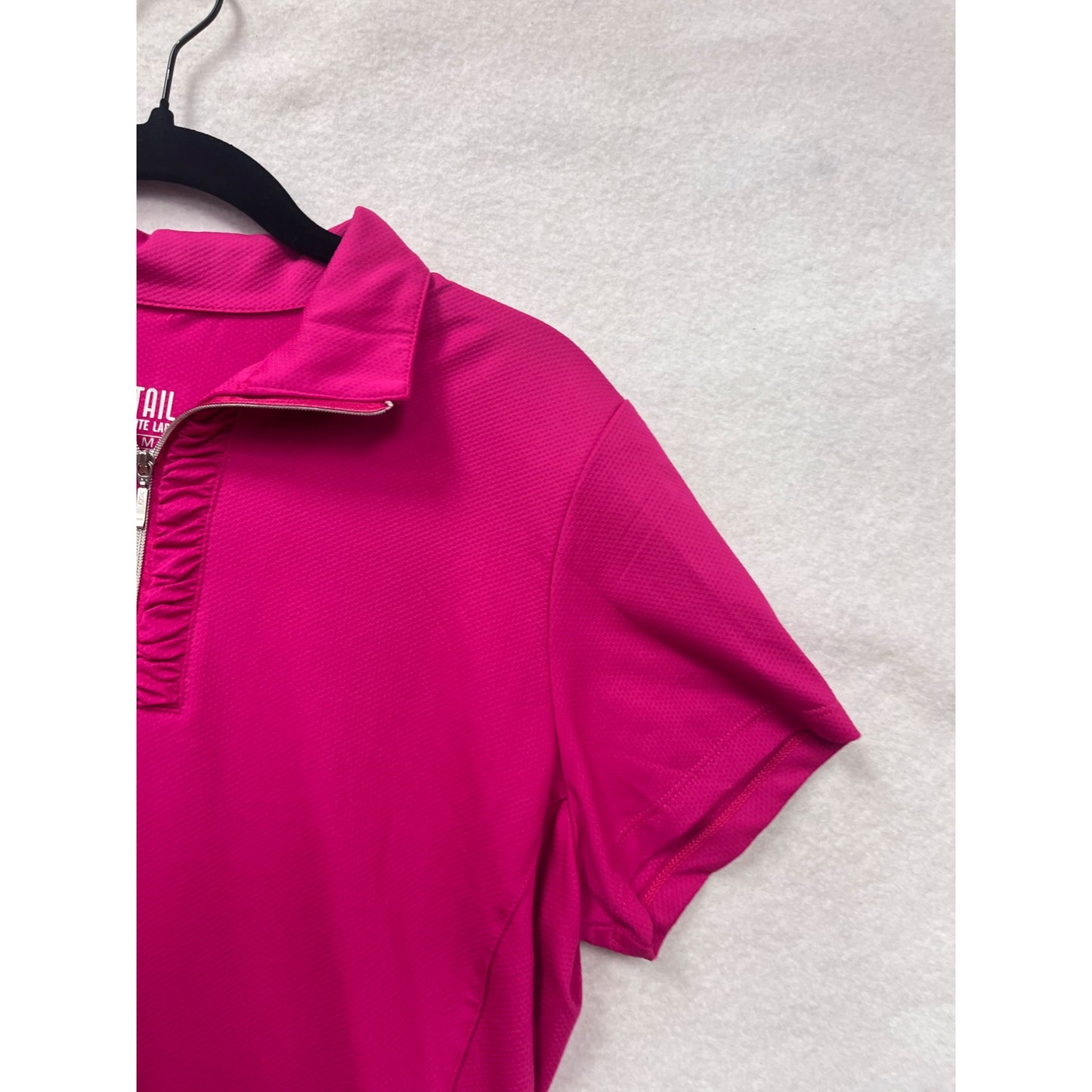 Tail Womens Medium Hot Pink Half-Zip Golf Polo Shirt Lightweight Stretch Fabric #6788