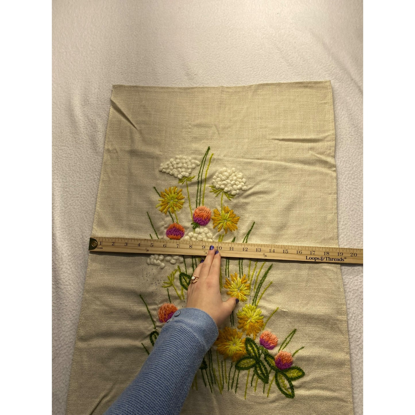 Vintage Erica Wilson Embroidered Floral pattern Wall Hanging #5848