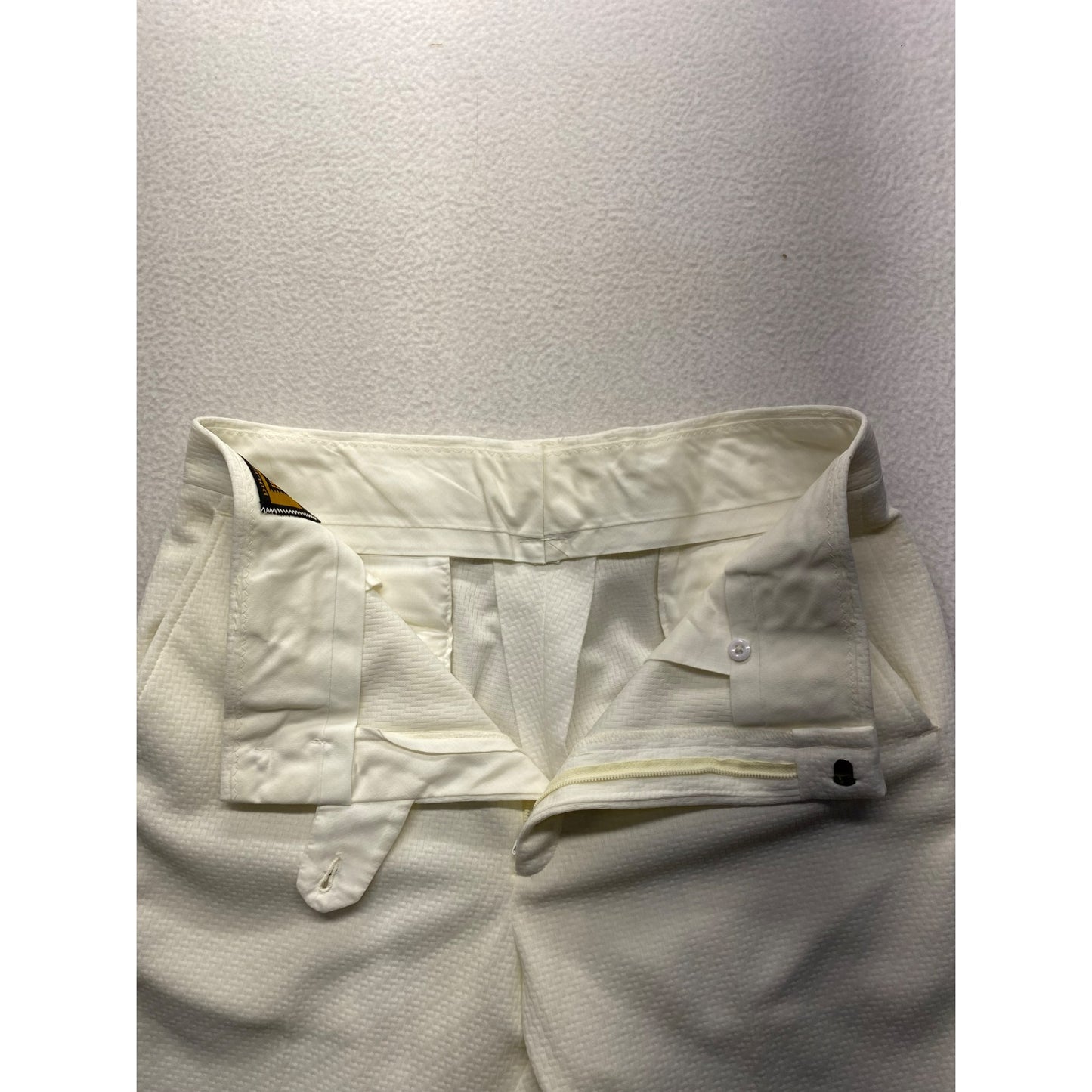 Vintage women’s Haggar Off white slacks #5755