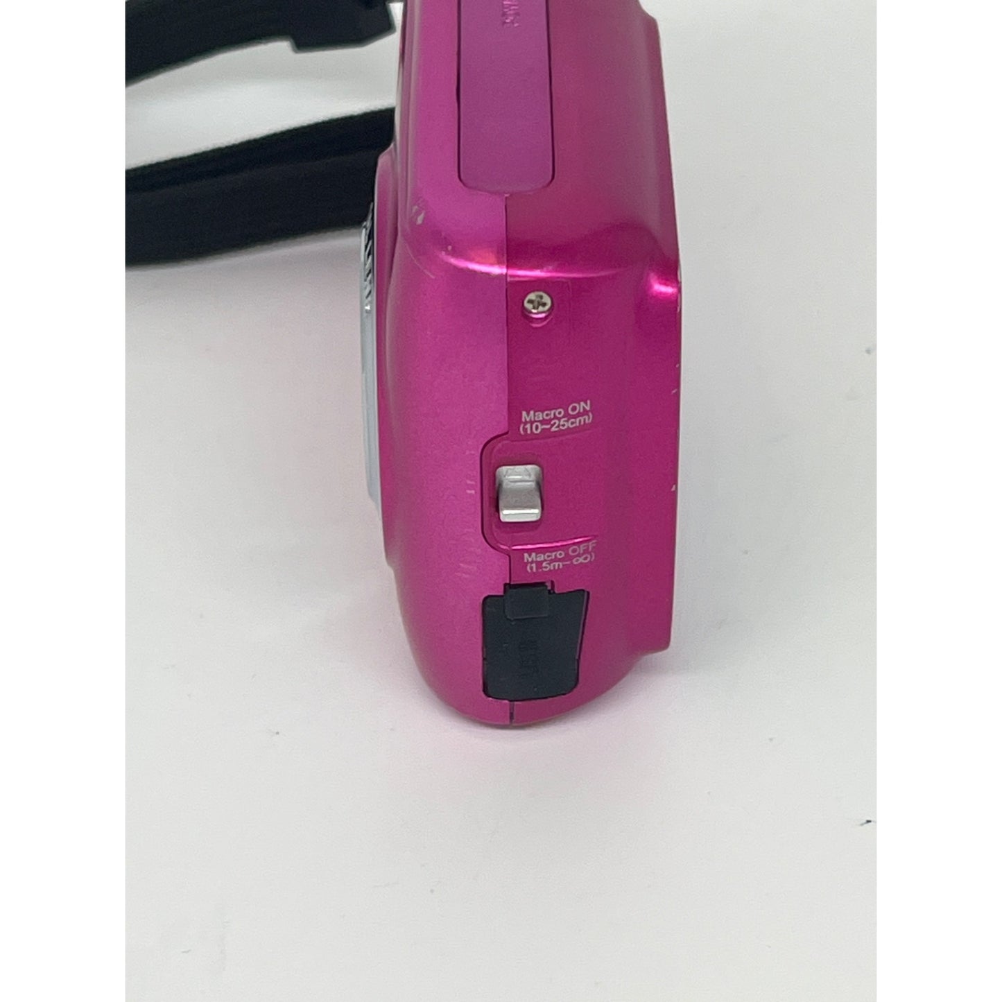 Vivitar ViviCam 7122 7.1MP Digital Camera - Pink (V7122-PNK)