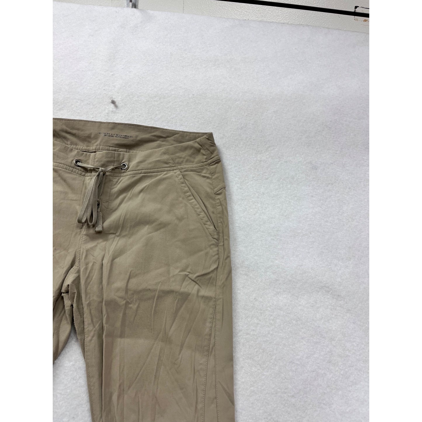Columbia Omni-Shield Advanced Repellency Pants Size 2 Short Khaki #8372