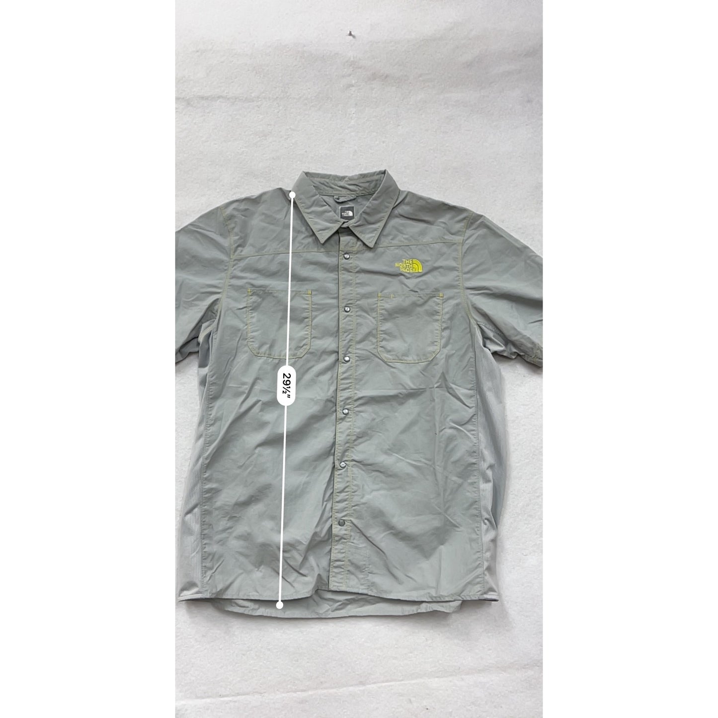 The North Face Mens XL Light Gray Short Sleeve Button-Up Shirt #6612