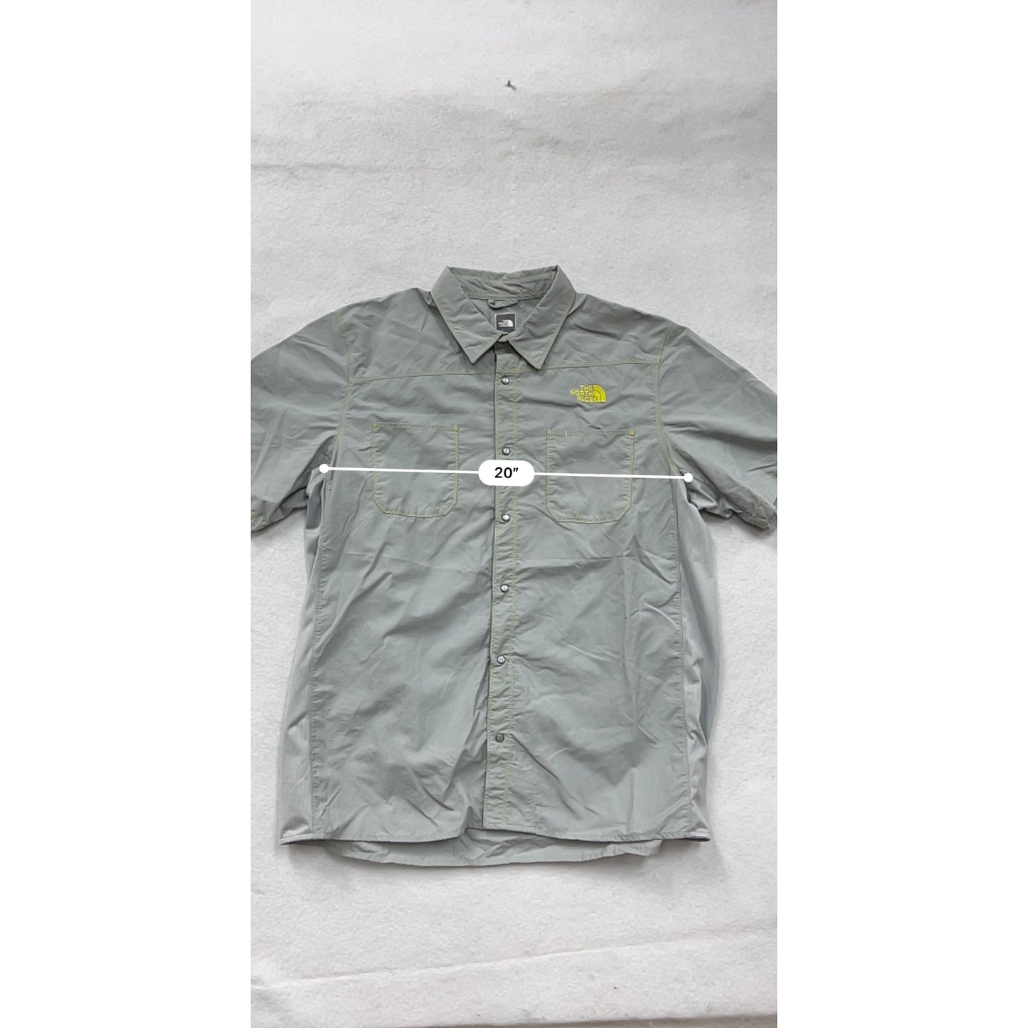 The North Face Mens XL Light Gray Short Sleeve Button-Up Shirt #6612