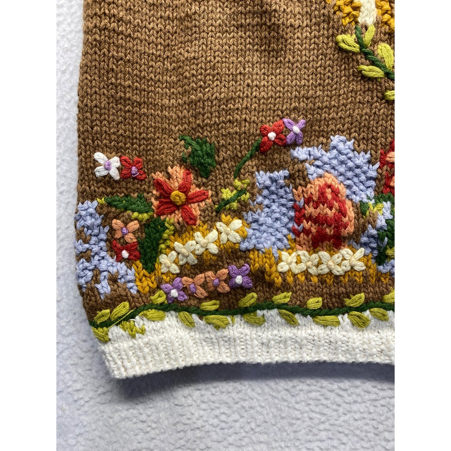 Vintage Knitted Jennifer Reed Floral Embroidered Sweater #7132