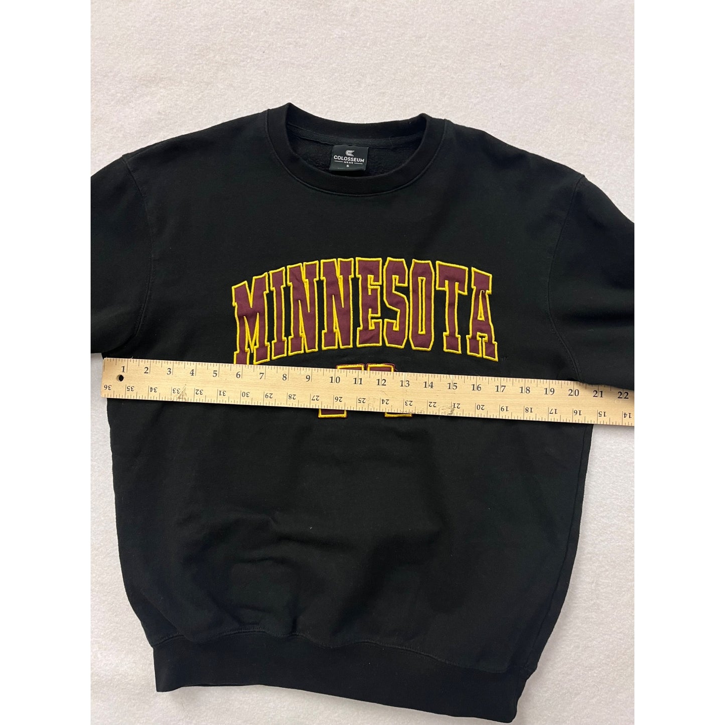 Men’s Small University of Minnesota Crewneck #6537