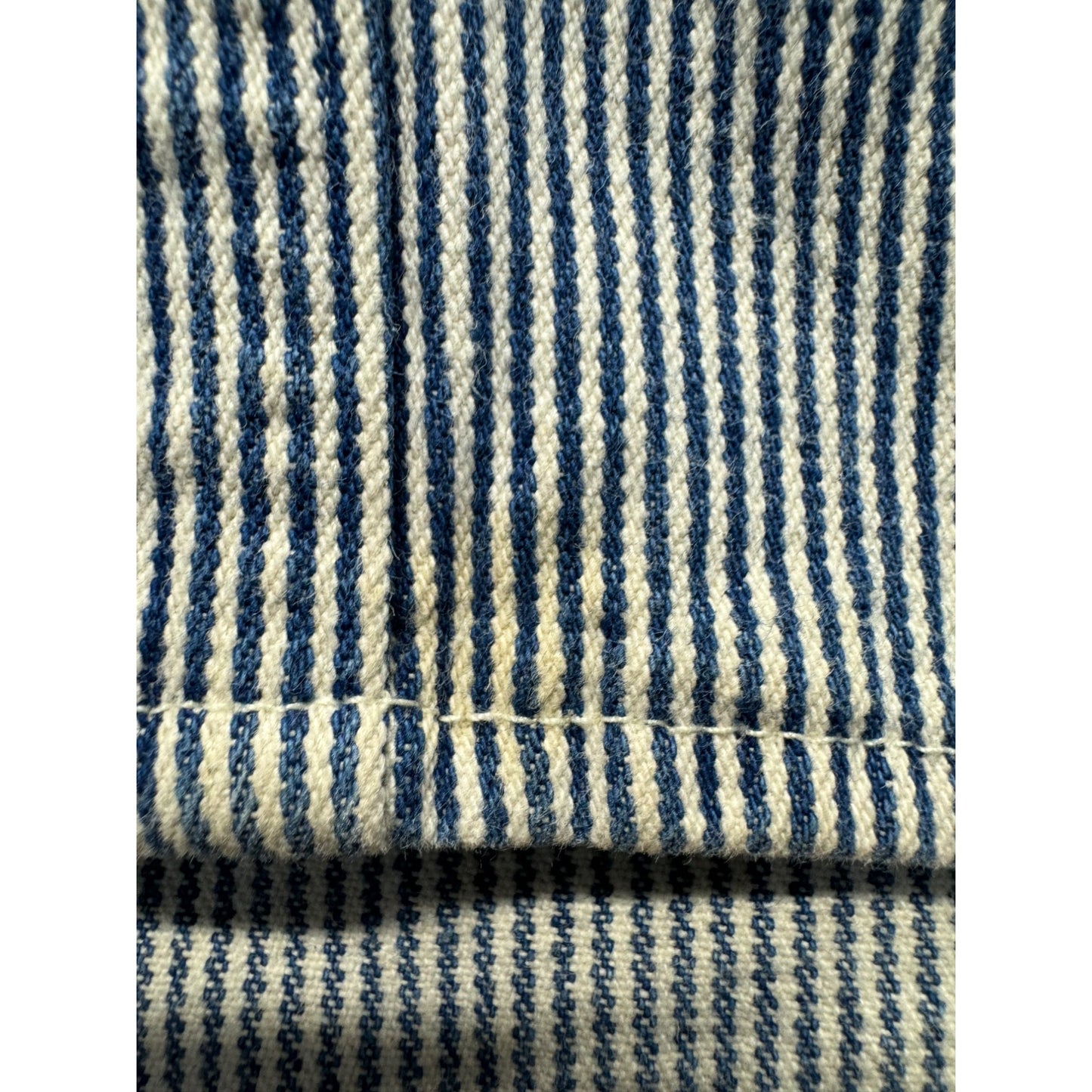 Vintage Men’s Cabelas striped button down #5244