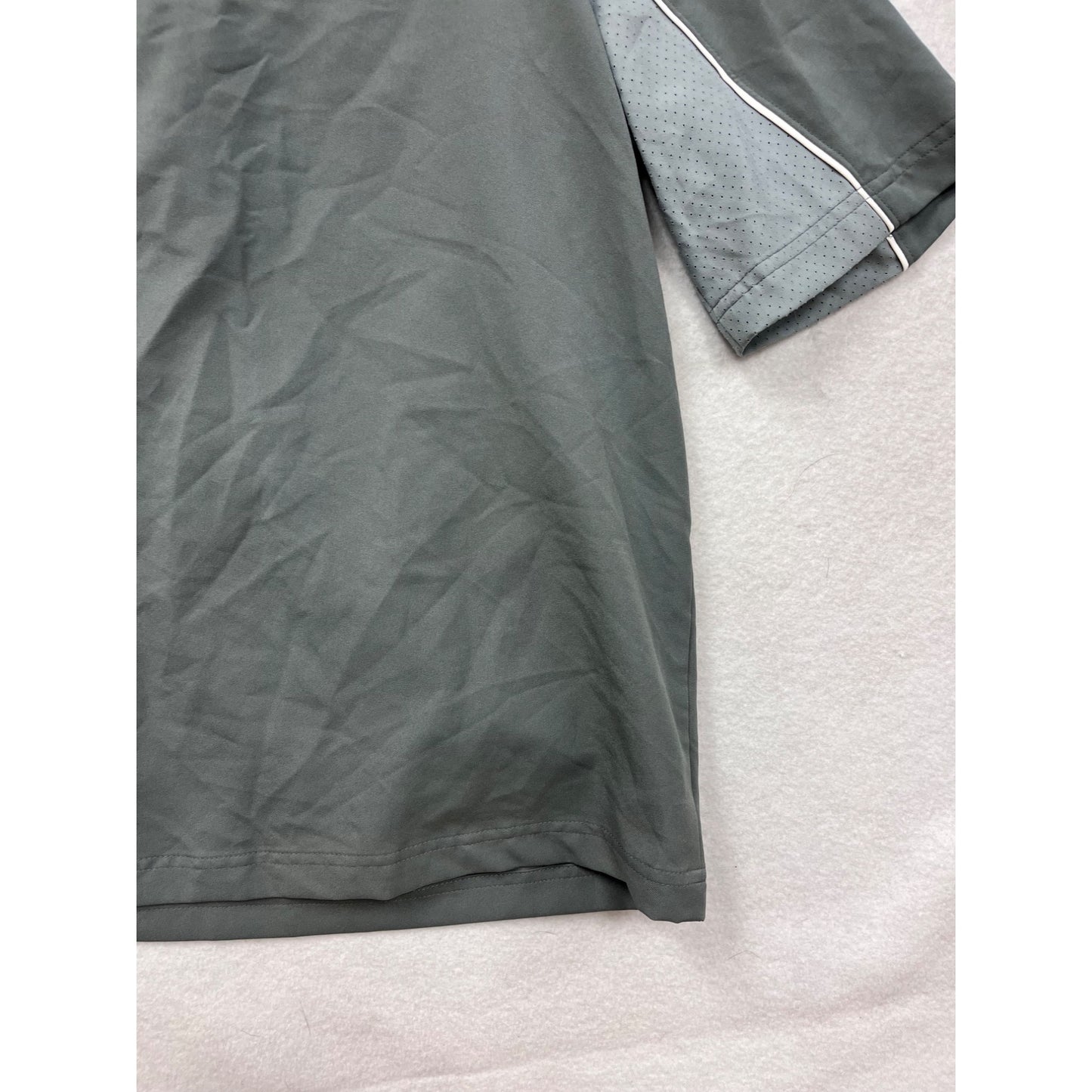 Under Armour Boys Loose-Fit Quarter-Zip Short-Sleeve Shirt Gray 100% Polyester YLG #6929