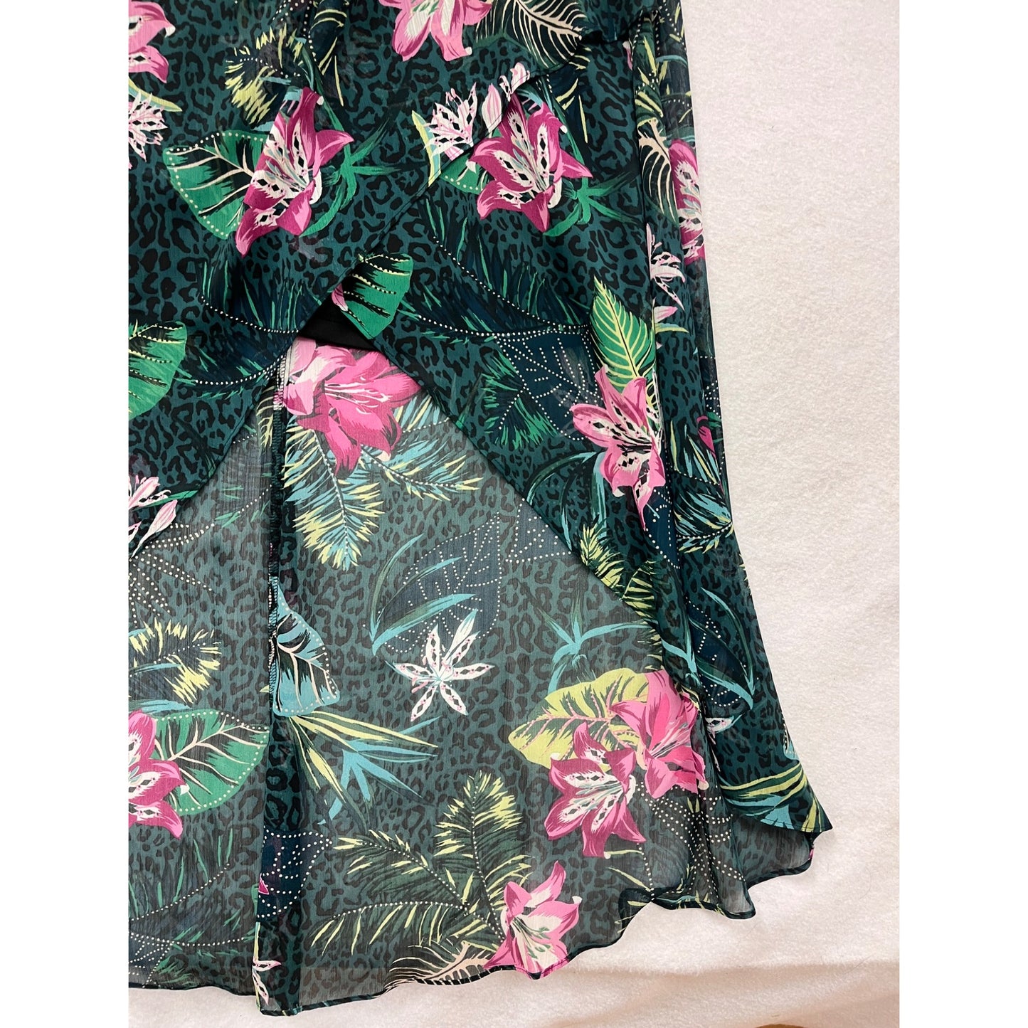 Guess Womens Floral Maxi Dress With Spaghetti Straps & Tropical Print #6896