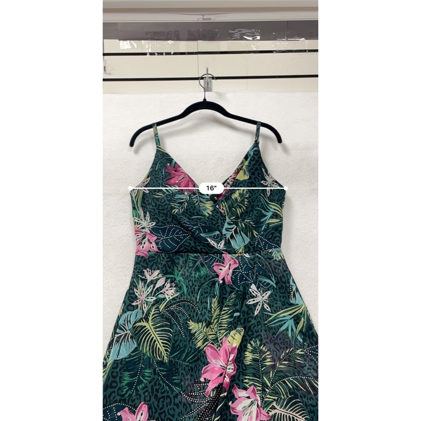Guess Womens Floral Maxi Dress With Spaghetti Straps & Tropical Print #6896