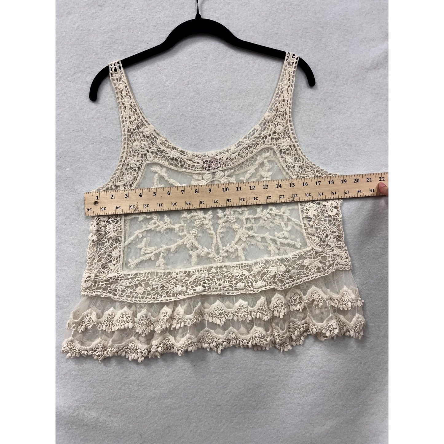 Sequin Hearts Womens Medium Sheer Crochet Lace Tank Top #6495