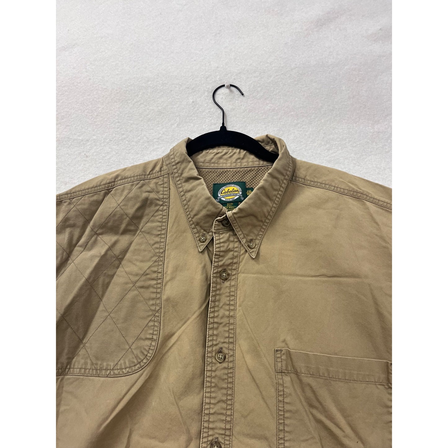 Cabelas 2XL Khaki Short Sleeve Button-Up Shirt W/ Vent Back 100% Cotton #8141