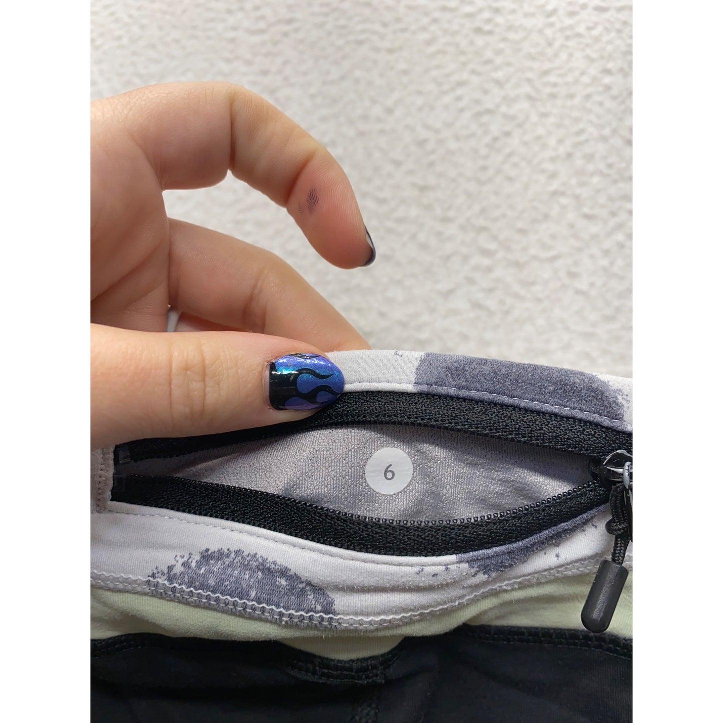 Lululemon Black Cropped Yoga Pants With Green & Gray Waistband #7334