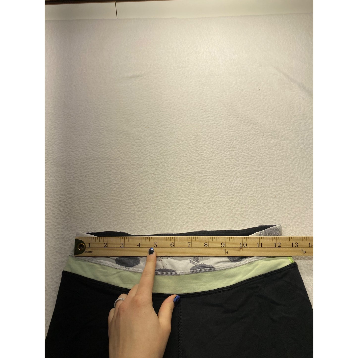 Lululemon Black Cropped Yoga Pants With Green & Gray Waistband #7334