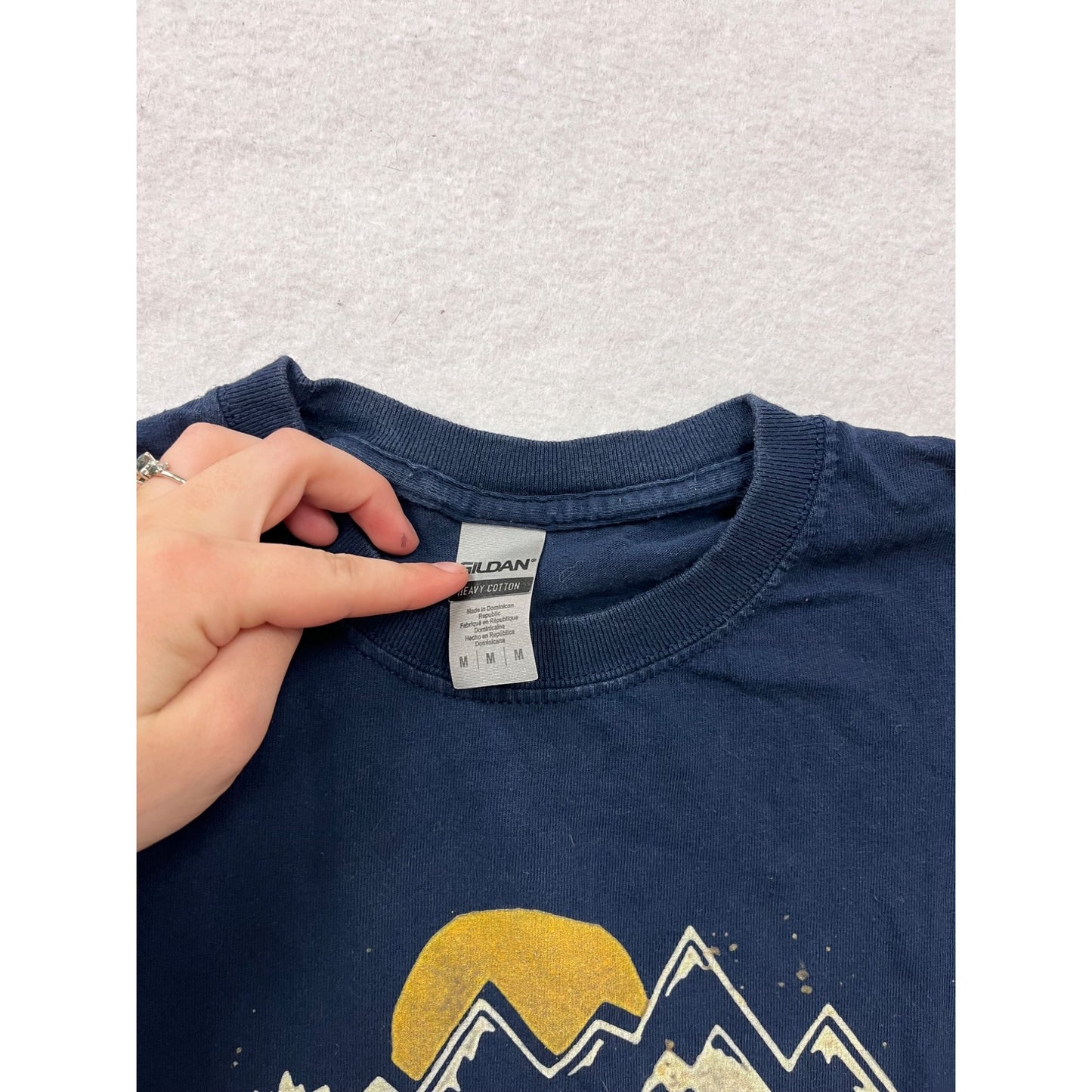 Blessed Are The Curious Graphic Tee Unisex M Gildan #8115