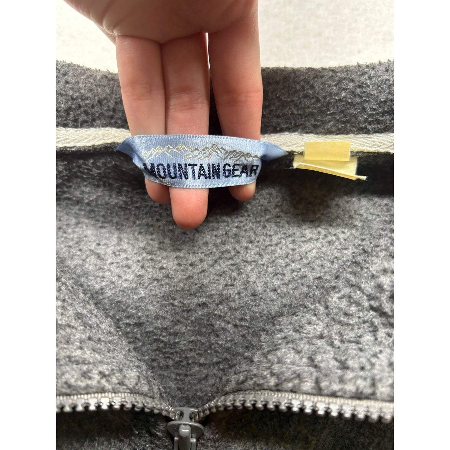 Vintage Mountain Gear 1/4 Zip Sweater #2906