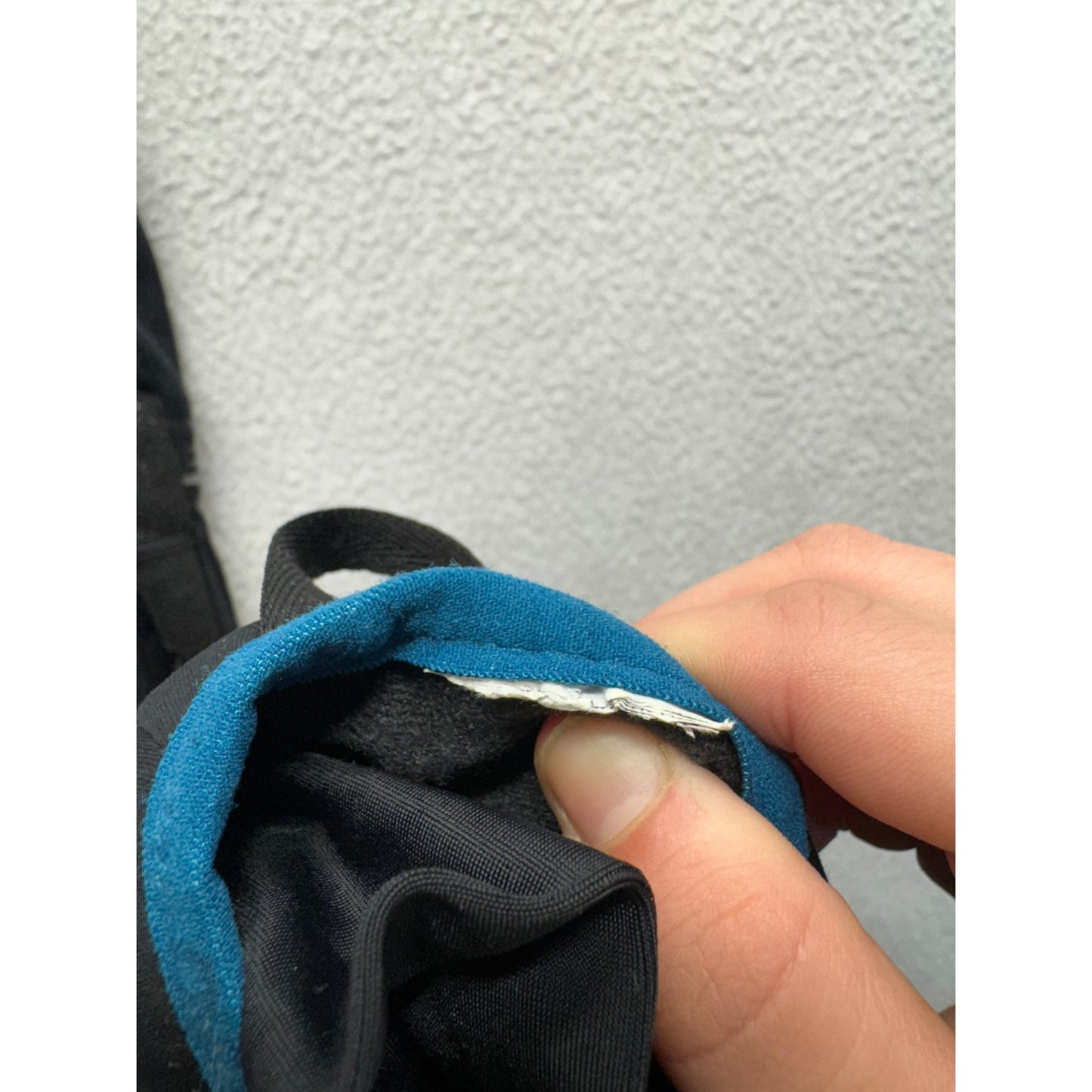 Men’s Quechua Gloves #5546