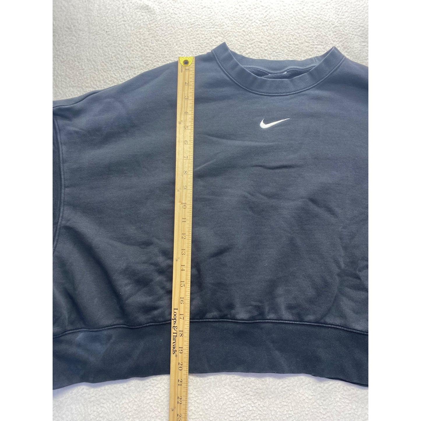 Nike Womens Black Cropped Sweatshirt Size L #7150