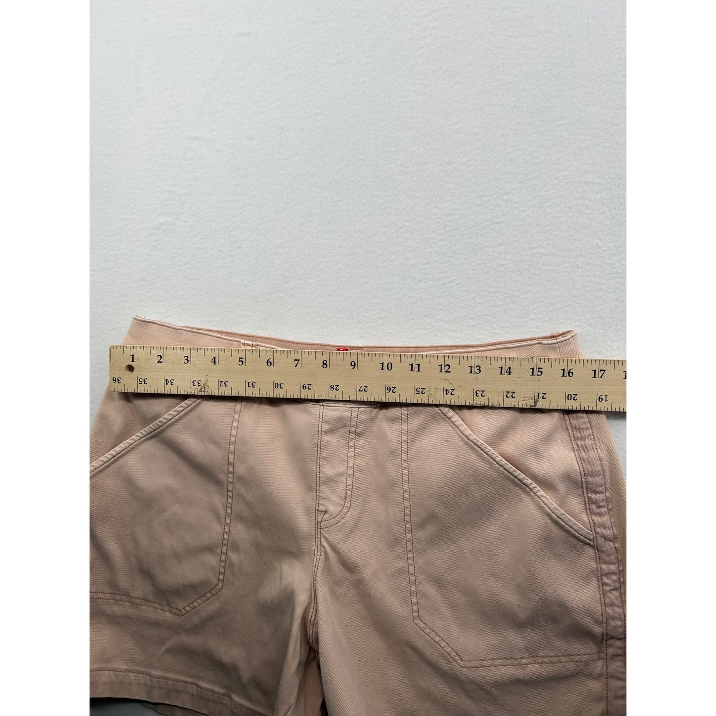Spanx Womens Stretch Twill Utility Shorts Beige Short Size Large #6475