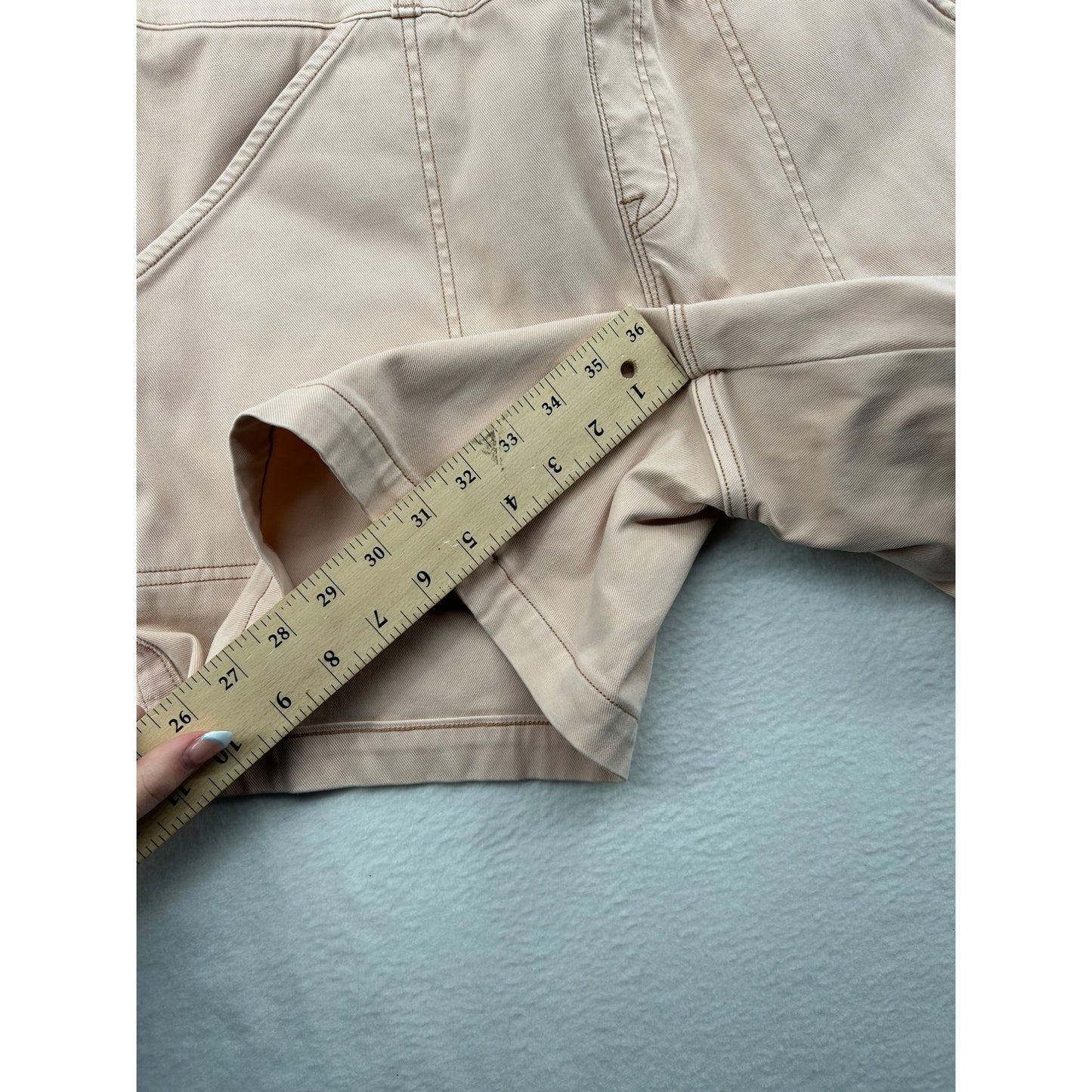 Spanx Womens Stretch Twill Utility Shorts Beige Short Size Large #6475