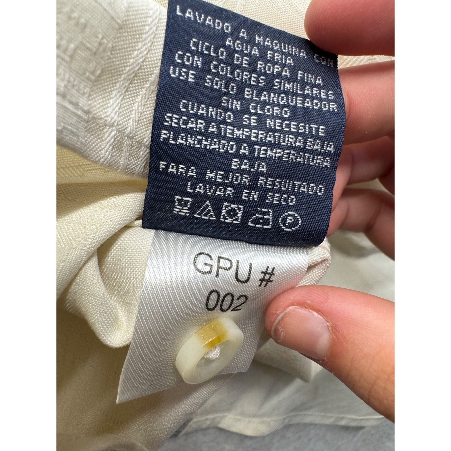 Seapointe Short Sleeve Beige Button-Up Shirt Size M #7999