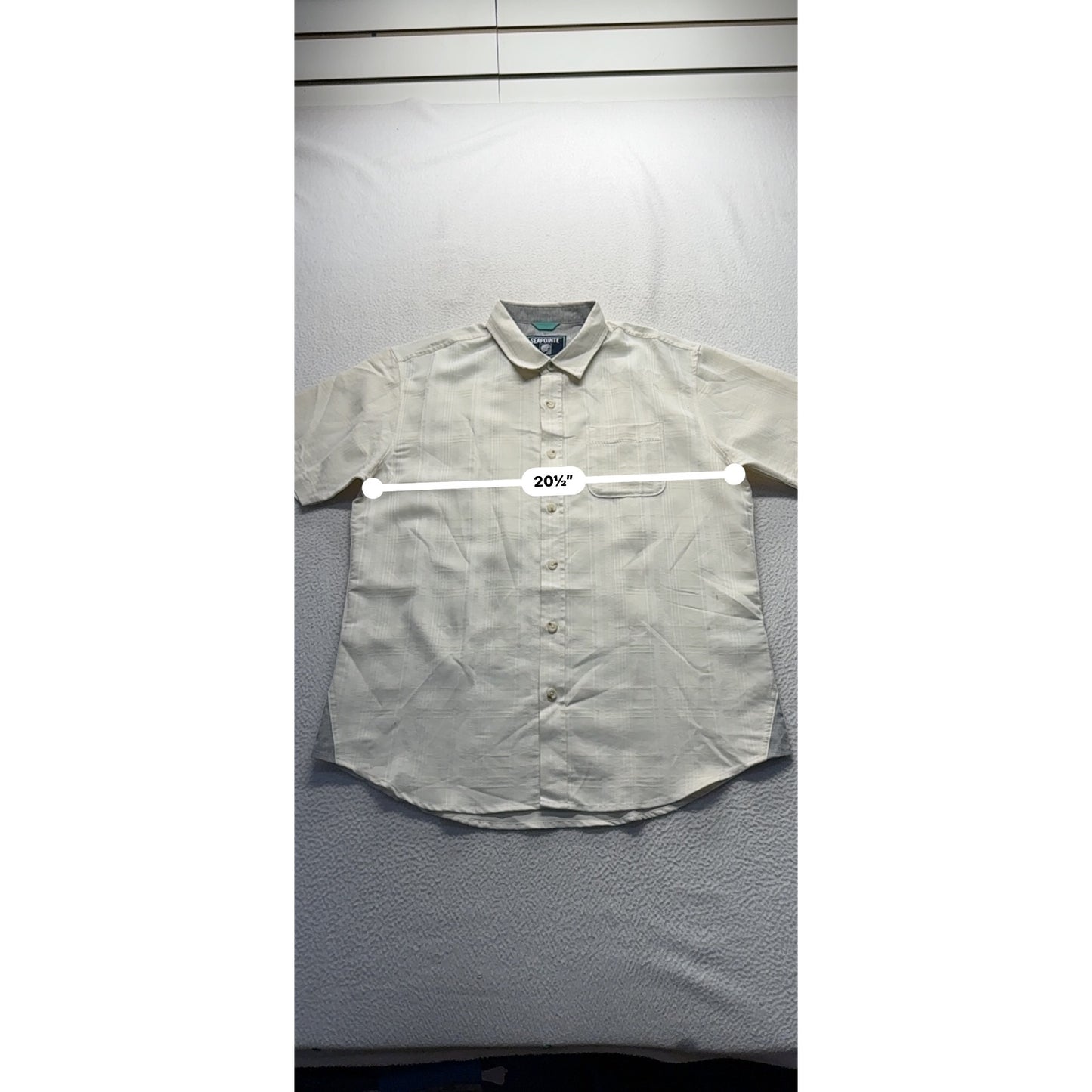 Seapointe Short Sleeve Beige Button-Up Shirt Size M #7999