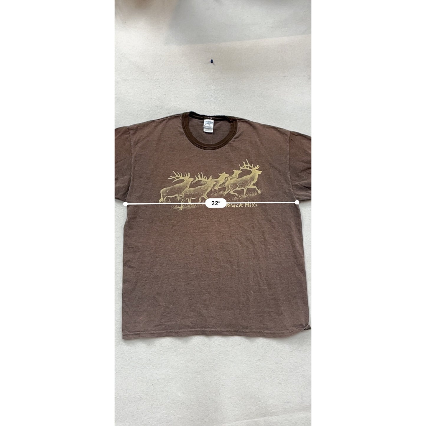 Vintage Brown Gildan Ultra Cotton Black Hills Elk Print T-Shirt XL #953A