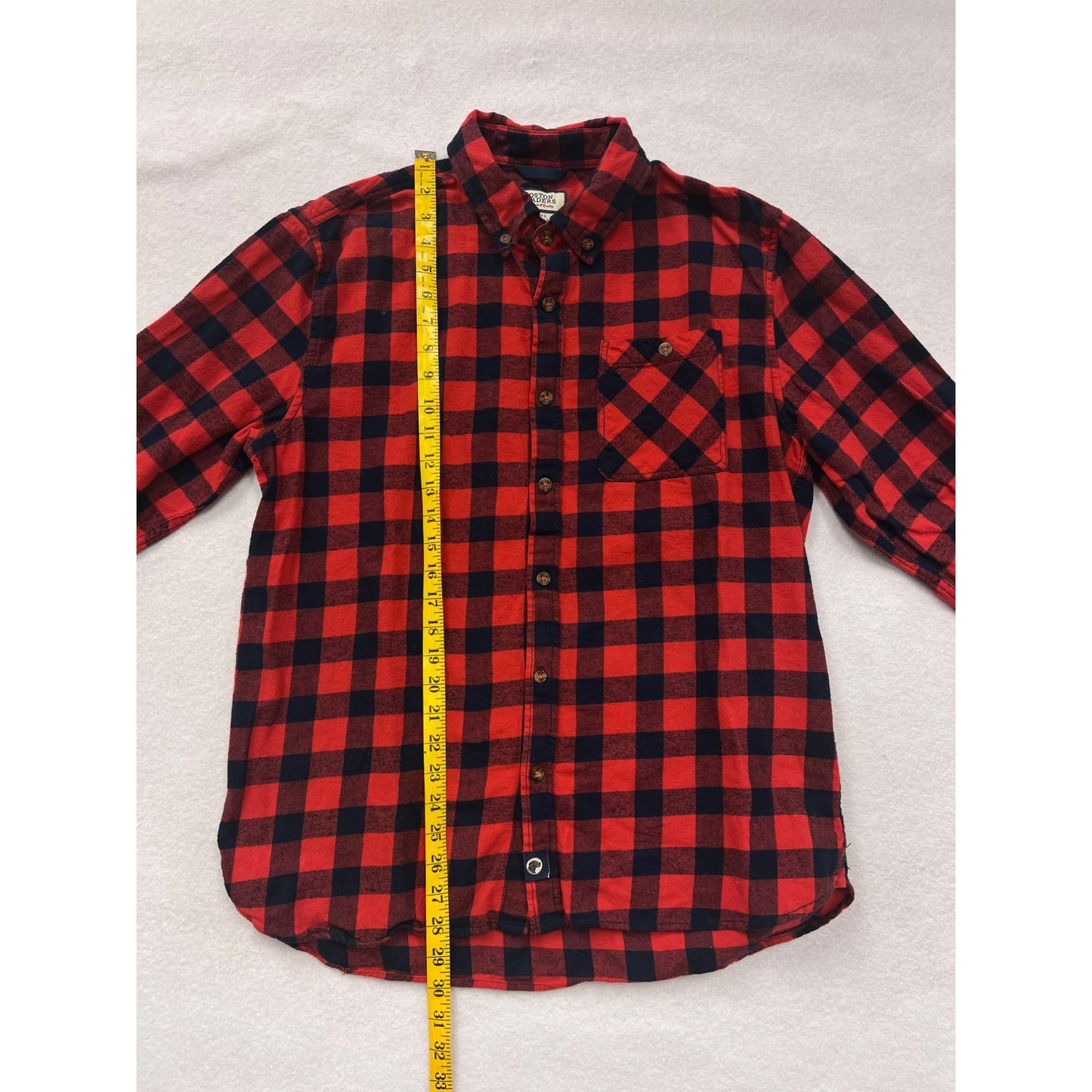 Men’s Boston Traders Red & Black Plaid Long Sleeve Flannel #2991