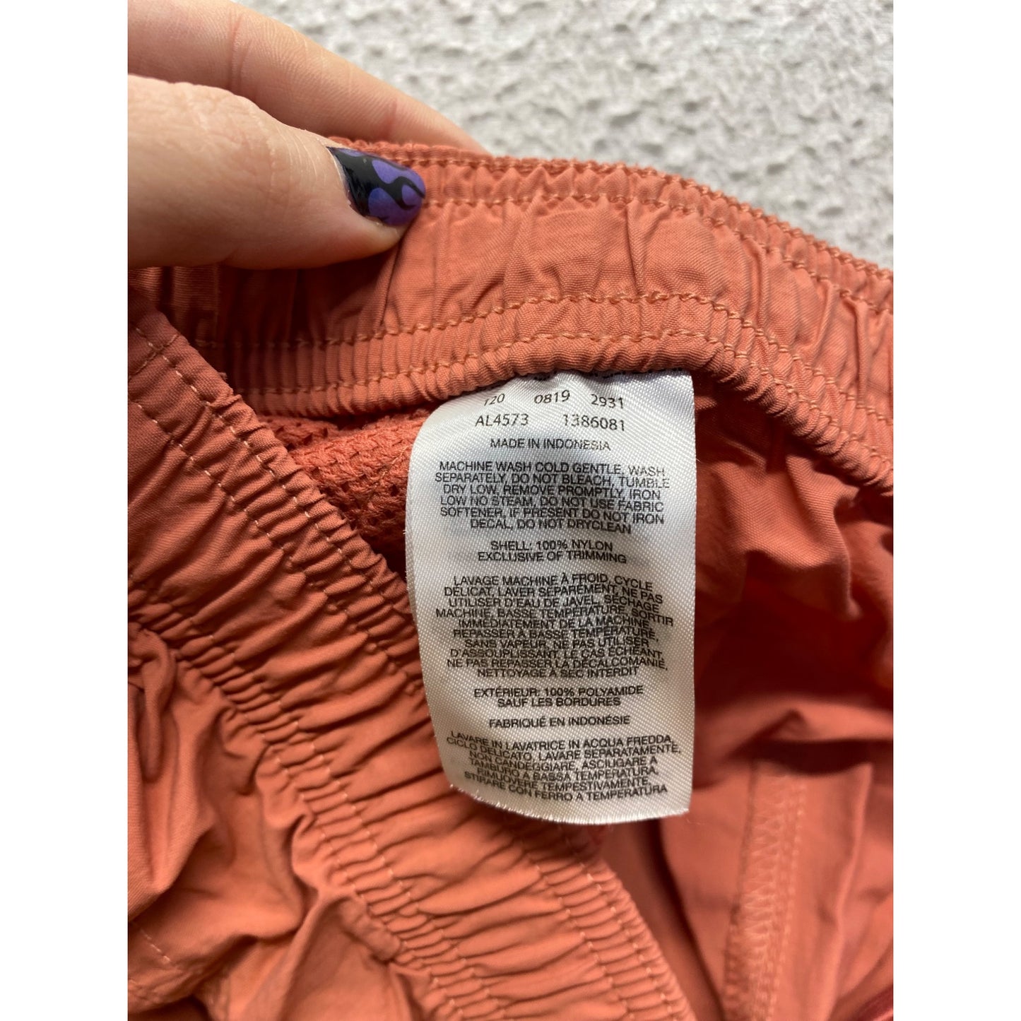Columbia Womens Medium Orange Nylon Shorts With Elastic Waist #7333