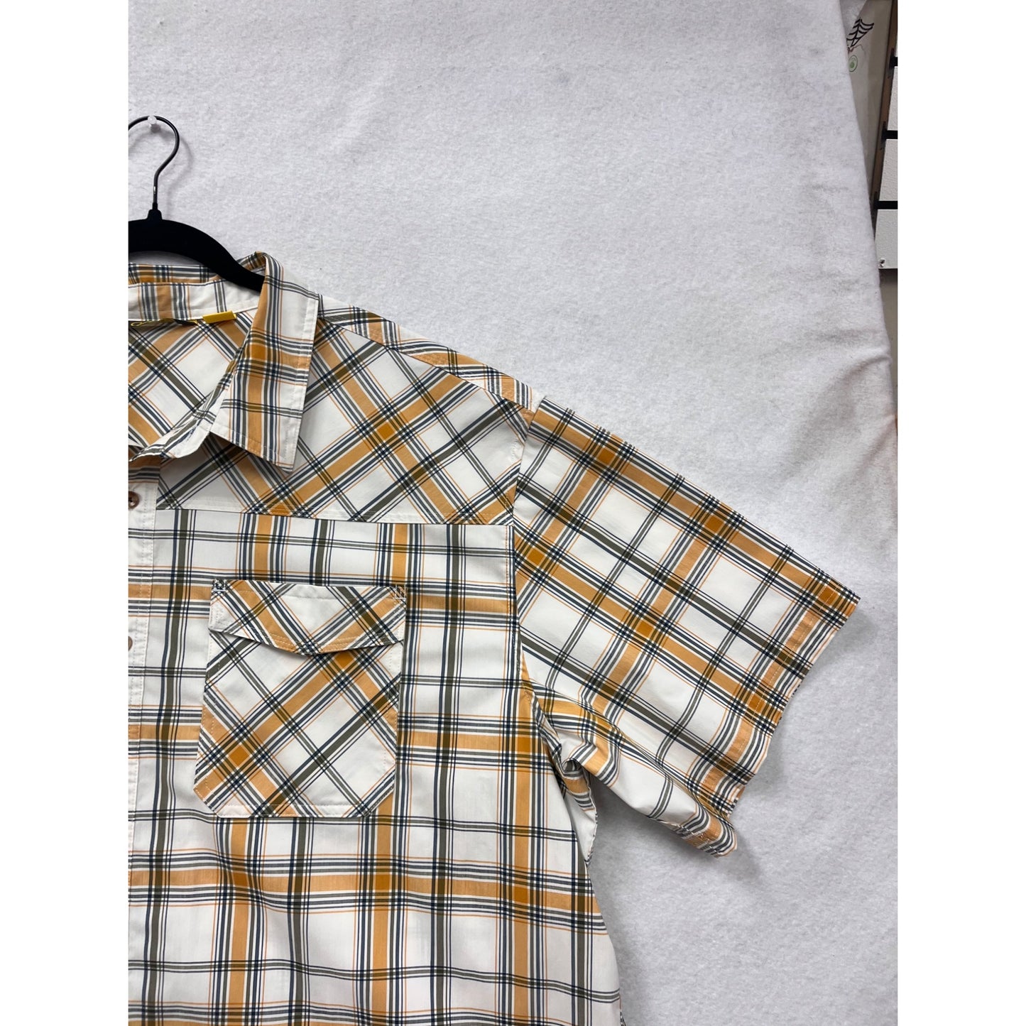 Cabelas Mens 3XL Plaid Short Sleeve Button-Up Shirt Yellow/White #6870