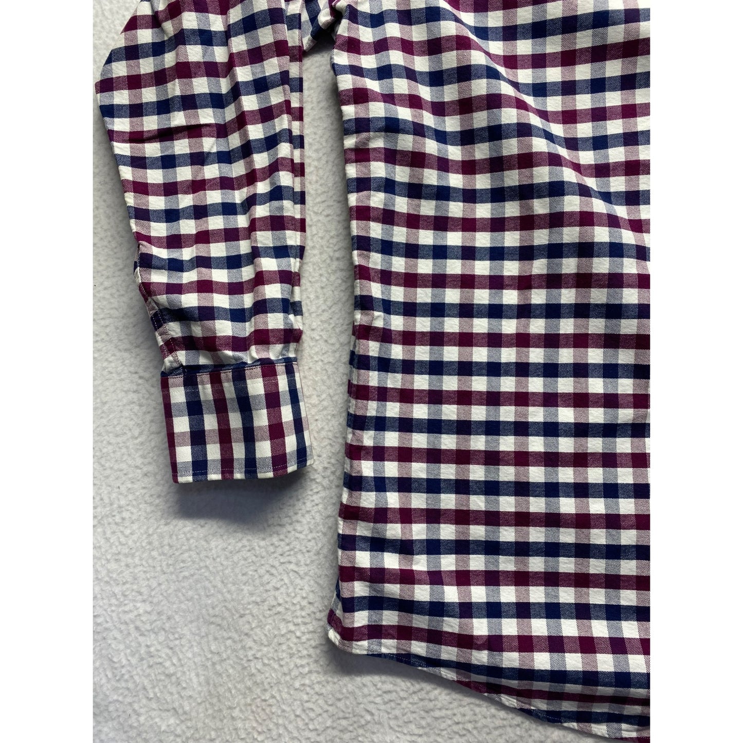 Men’s Charles Tyrwhitt Button Up #5786