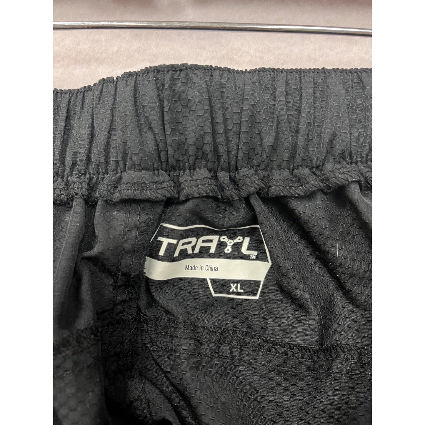 Mens XL Trayl Black Cargo Trail Shorts W/ Belt & Reflective Details #6603