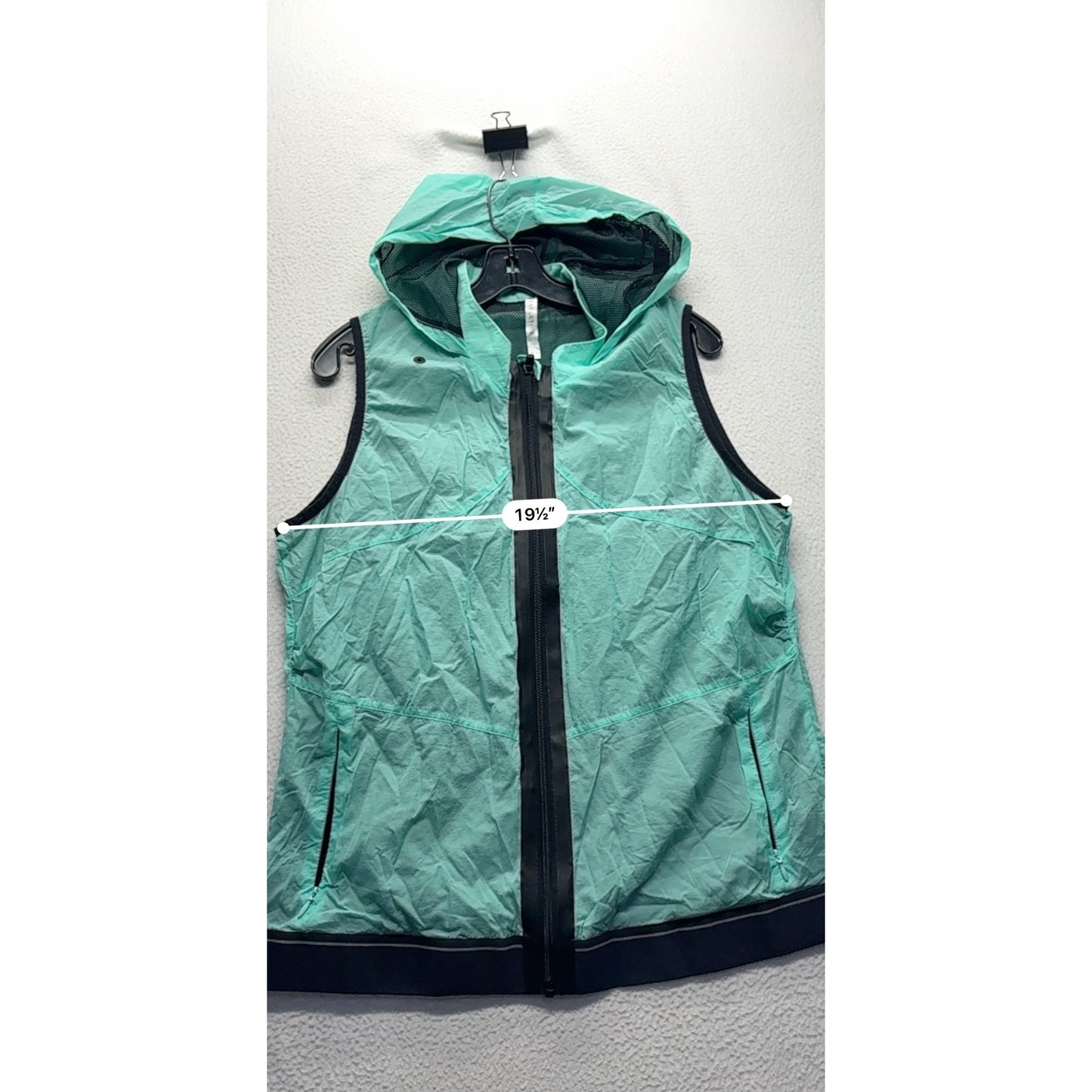 Fabletics Womens XXL Mint Green Sleeveless Hooded Vest #7514
