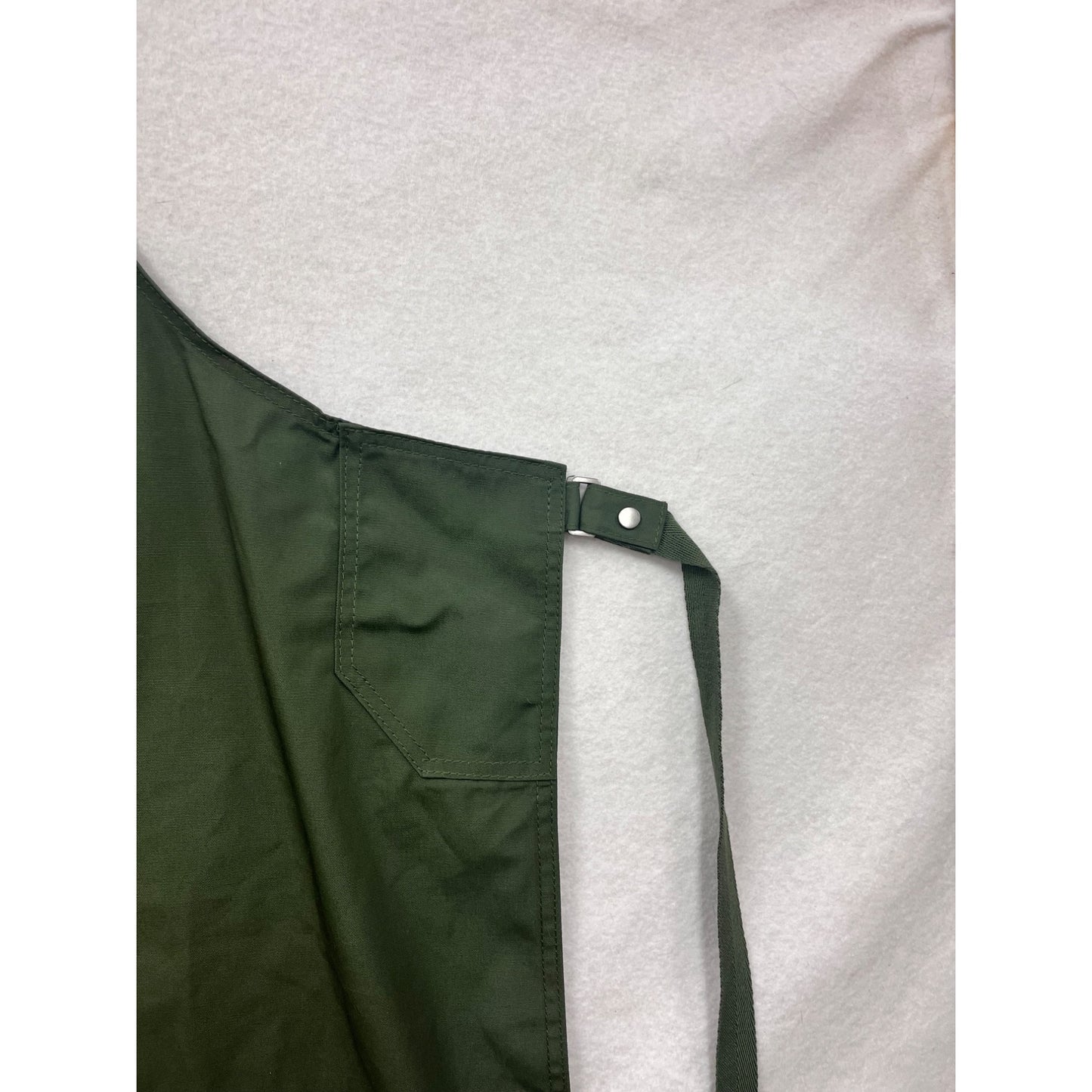 Unisex Cargo Crew Green Adjustable Apron #8124