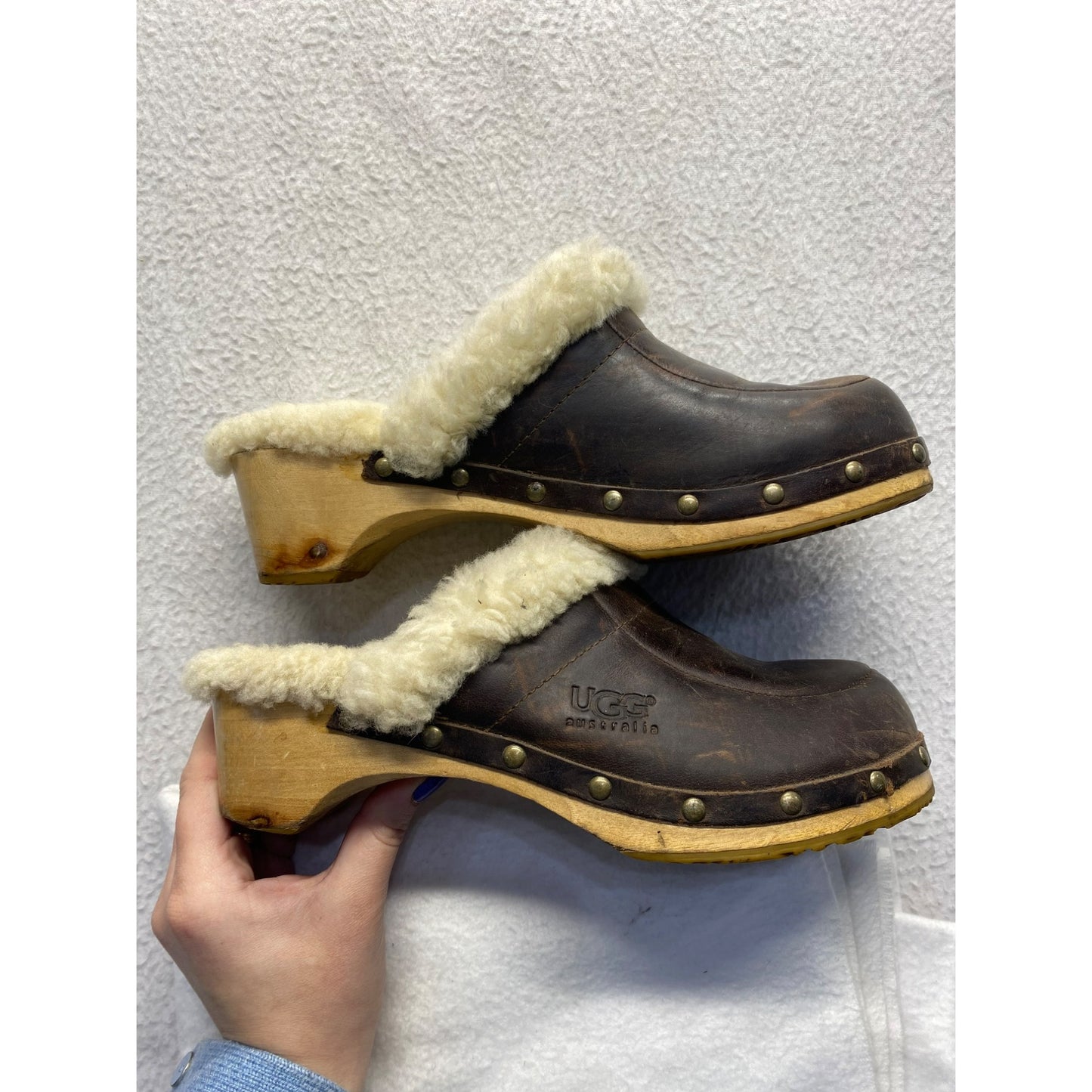 UGG Australia Womens Sheepskin-Lined Leather Clogs #5845