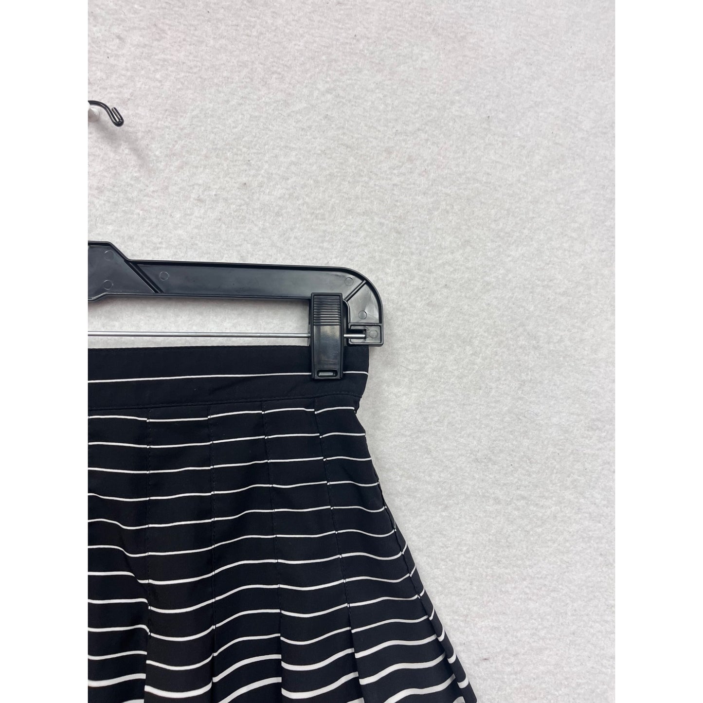 Tail Girls Striped Pleated Skirt Size 6 Black White Multicolor #58A